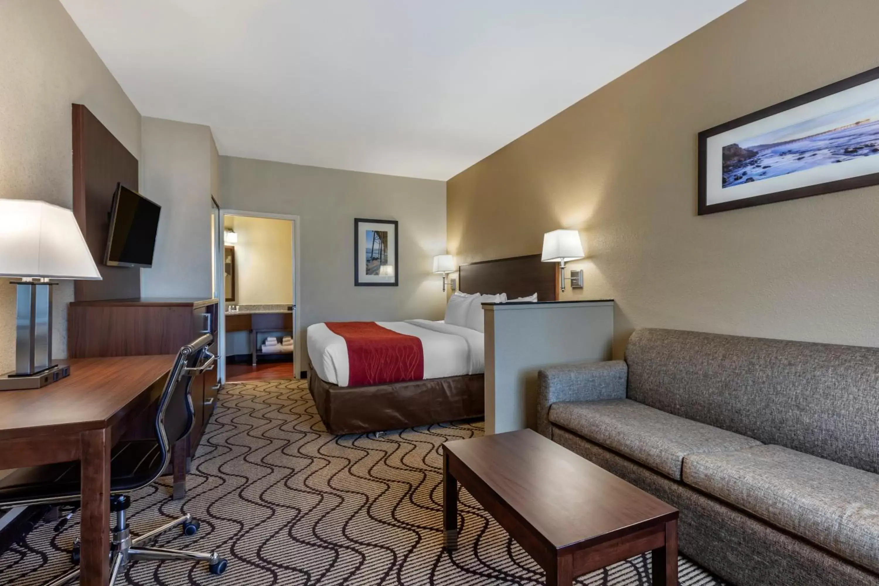 Suite, 1 King Bed with Sofa Bed, Non Smoking in Comfort Inn & Suites Orange County John Wayne Airport