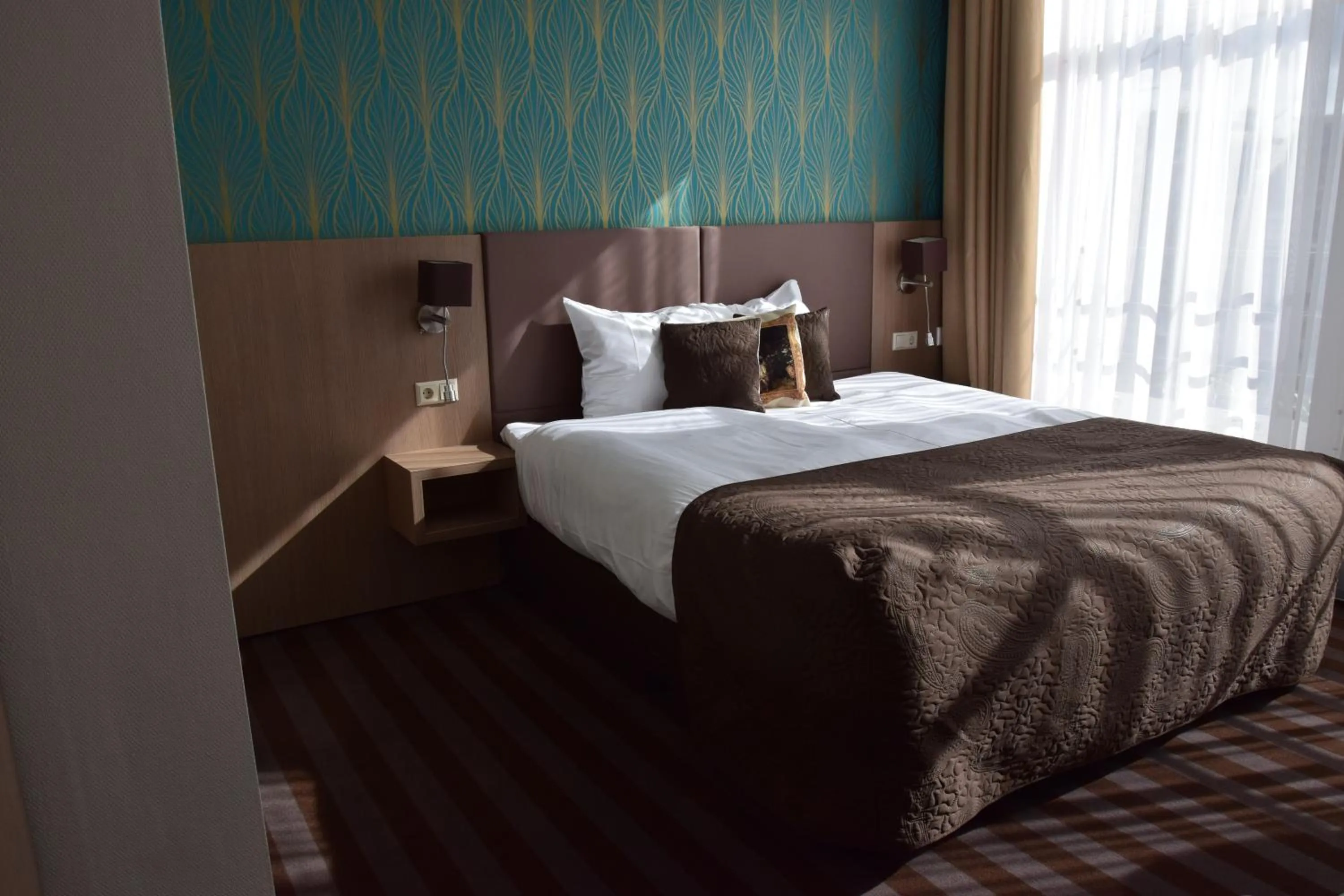 Photo of the whole room, Bed in Prinsengracht Hotel