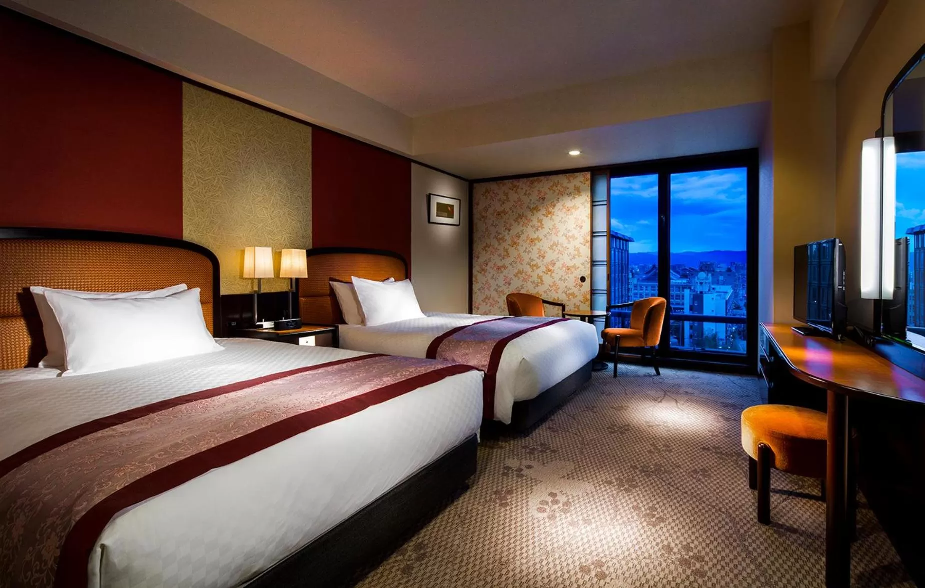 Photo of the whole room, Bed in RIHGA Royal Hotel Kyoto