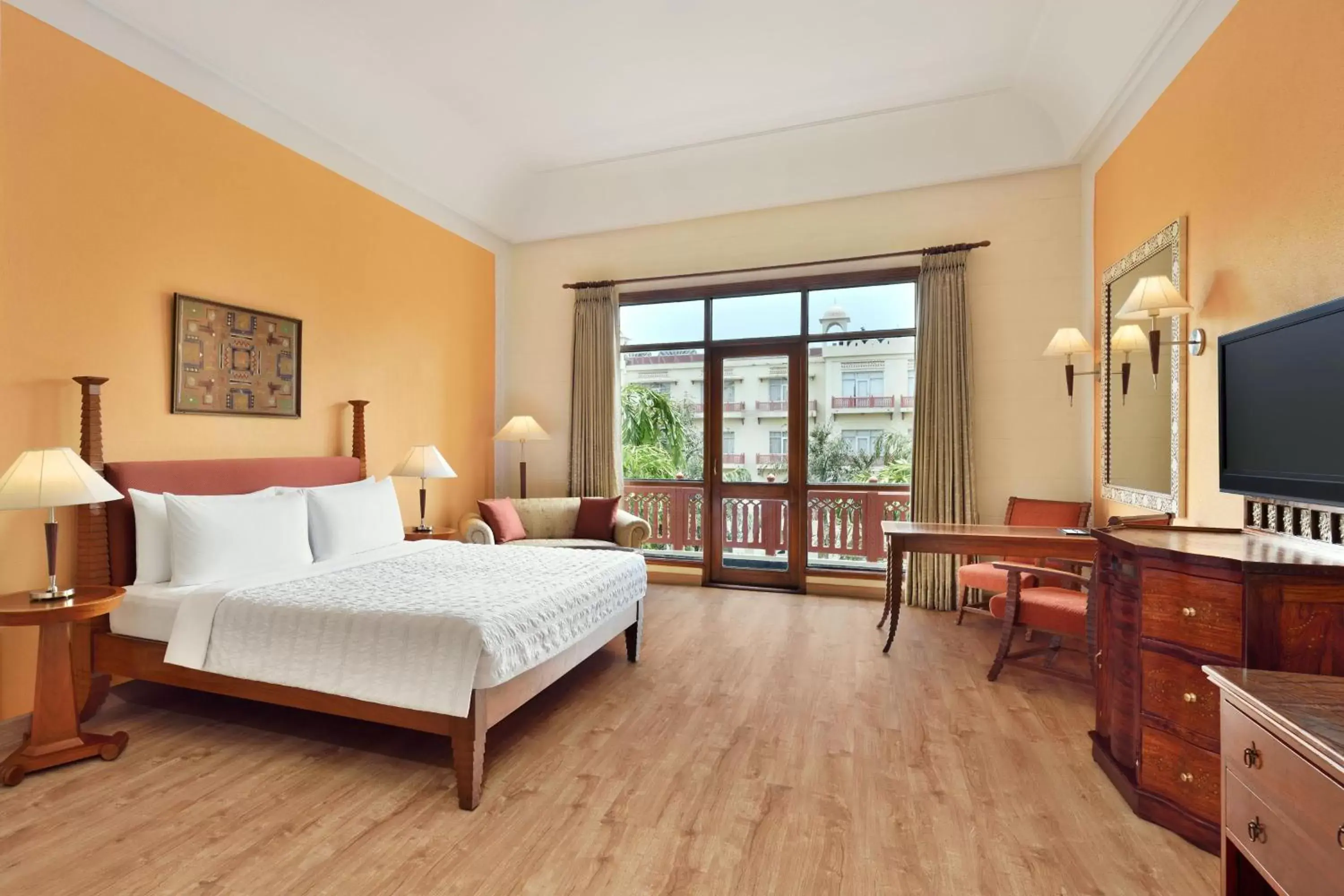Photo of the whole room, Bed in Le Meridien Jaipur Resort & Spa