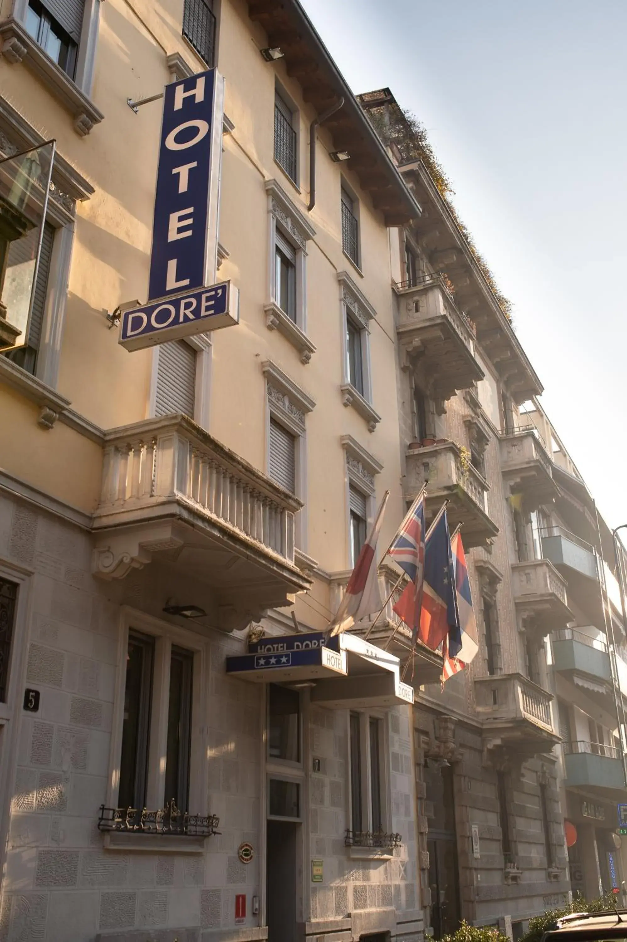 Property Building in Hotel Dor