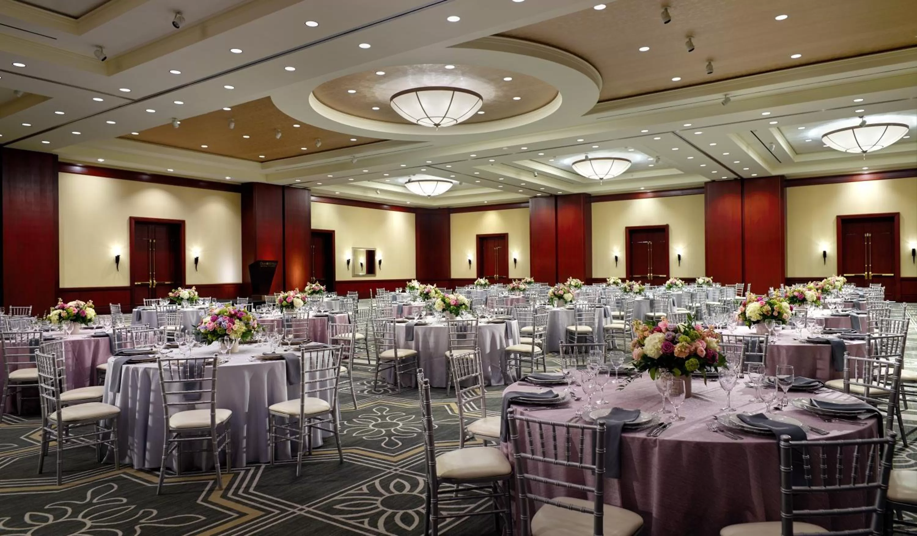 Banquet/Function facilities in Omni Houston Hotel