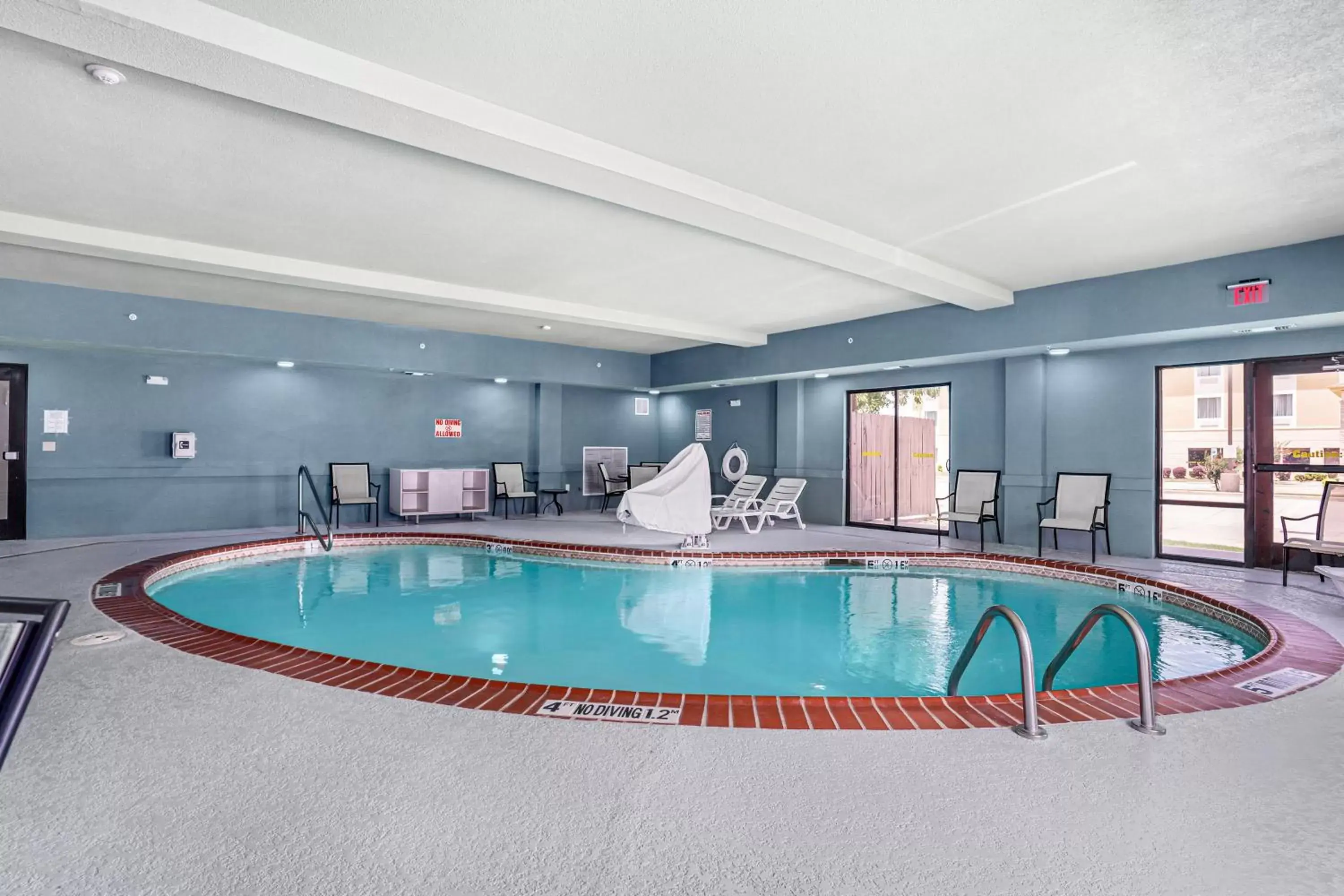 Swimming Pool in Holiday Inn Express & Suites Van Buren-Fort Smith Area, an IHG Hotel