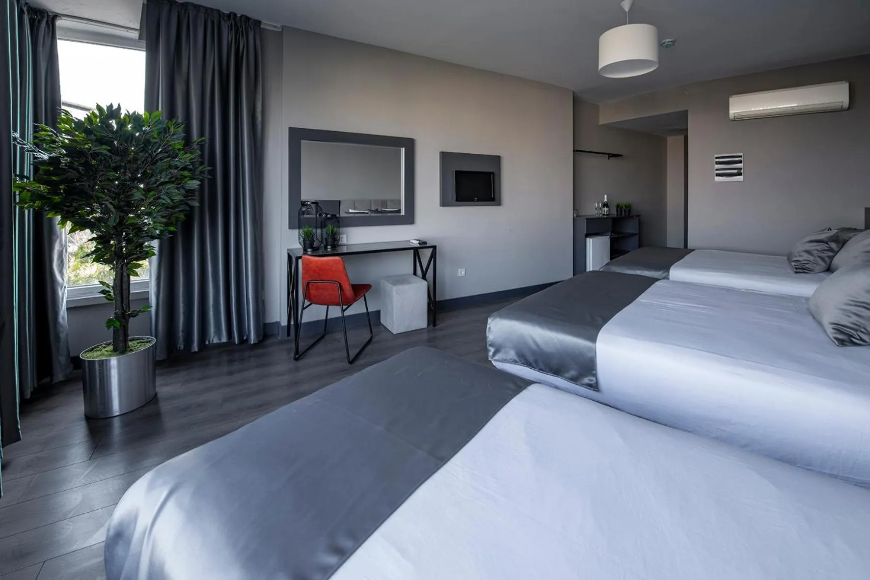 Photo of the whole room, Bed in Tourist Hotel