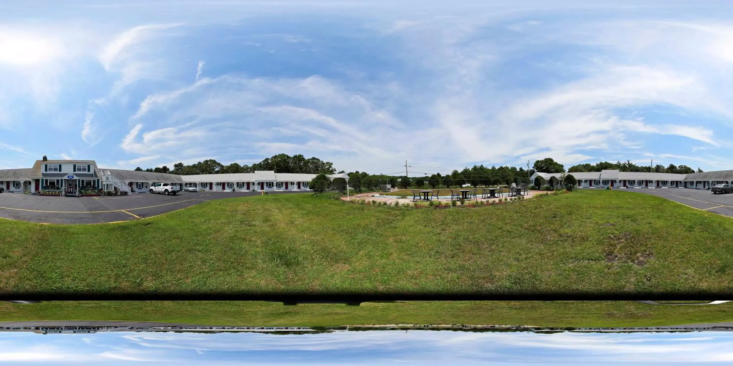 Property building in Knights Inn Centerville Cape Cod Area Property building in Knights Inn Centerville Cape Cod Area