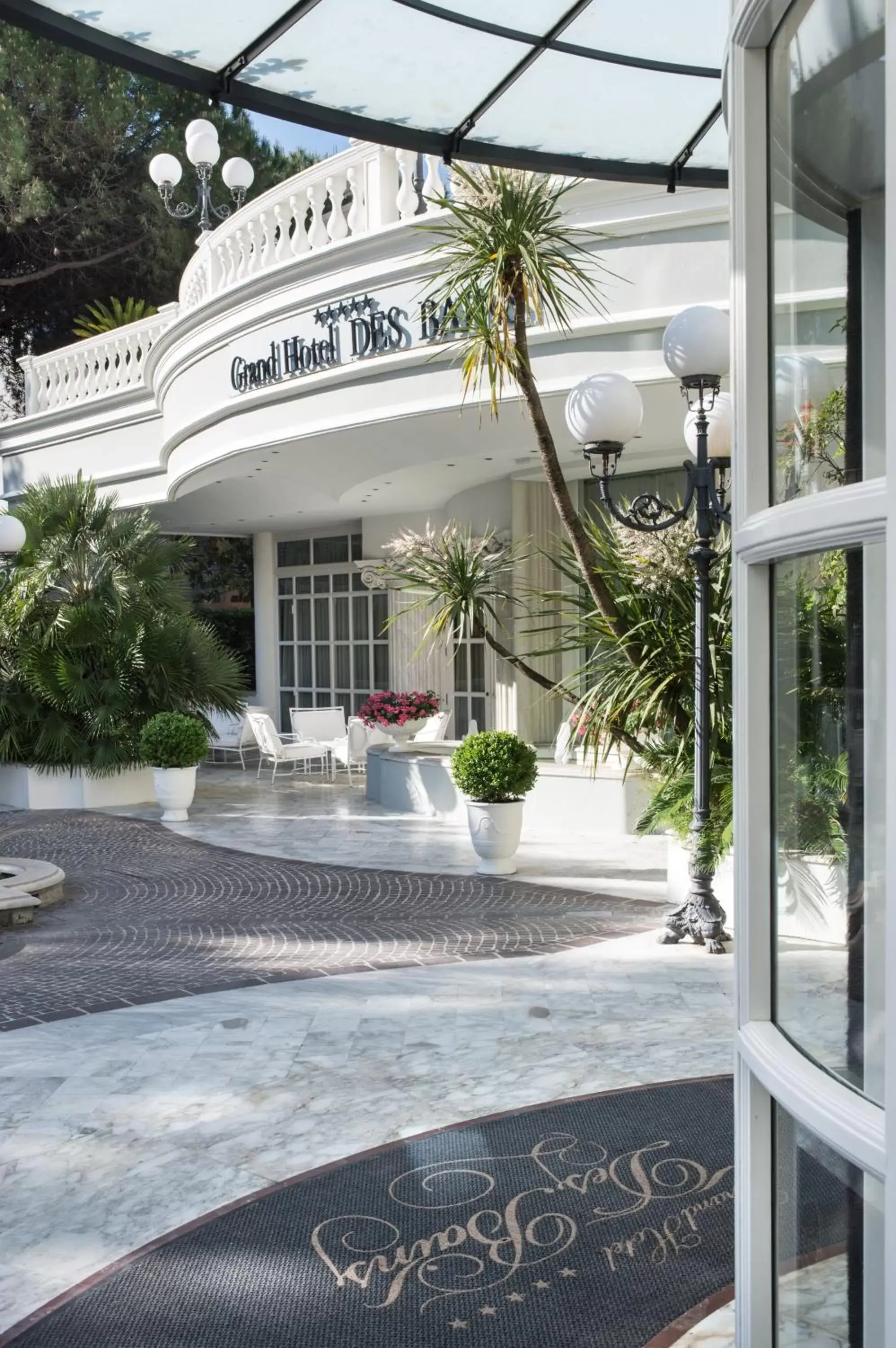 Facade/entrance in Grand Hotel Des Bains Facade/entrance in Grand Hotel Des Bains