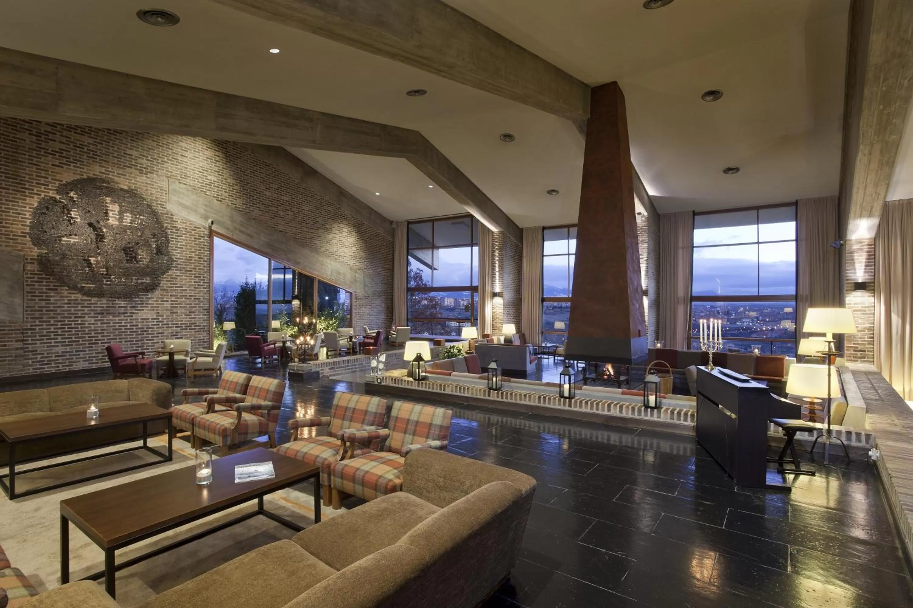 Lounge or bar in Parador de Segovia