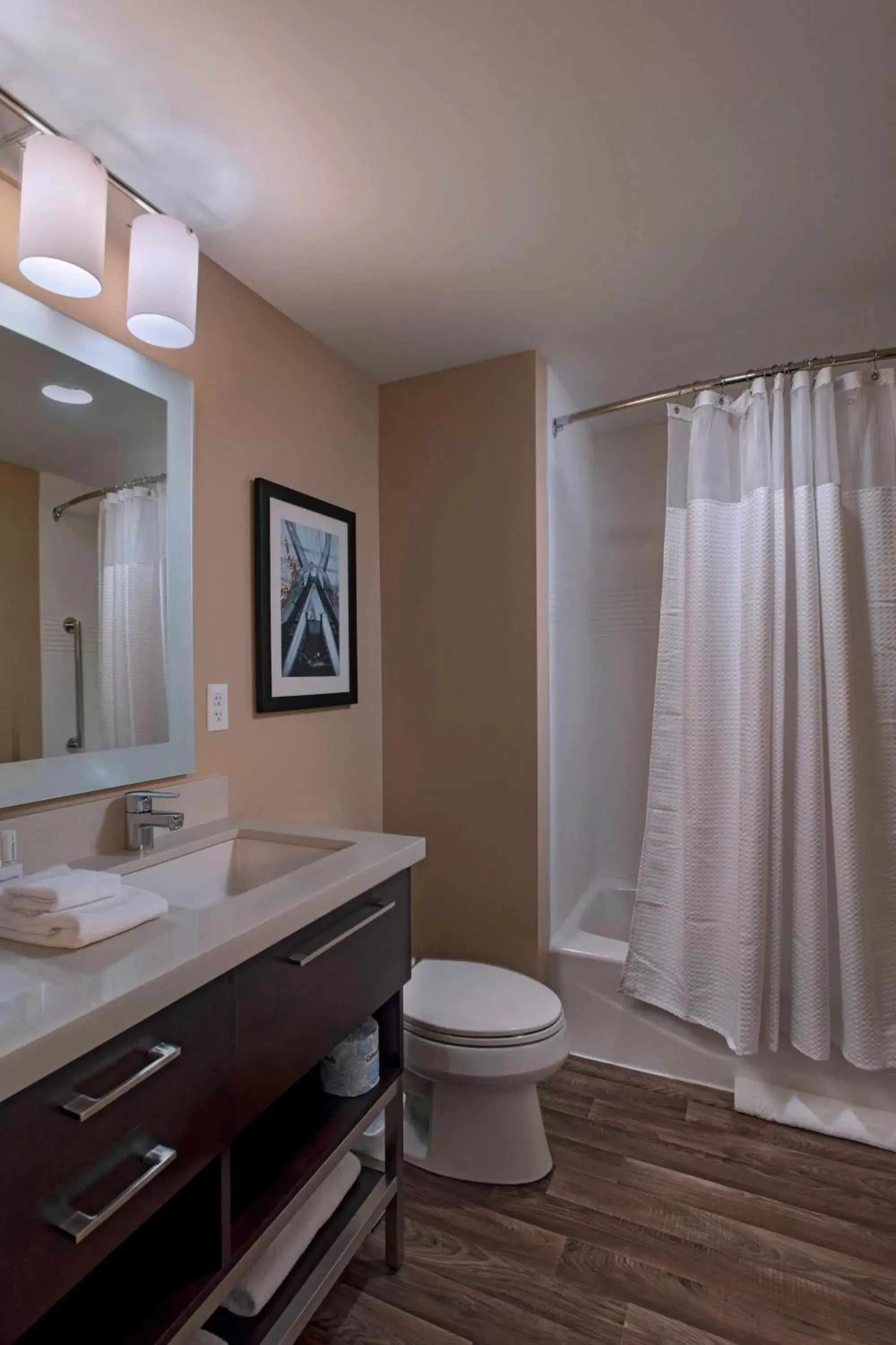 Bathroom in TownePlace Suites by Marriott Columbia