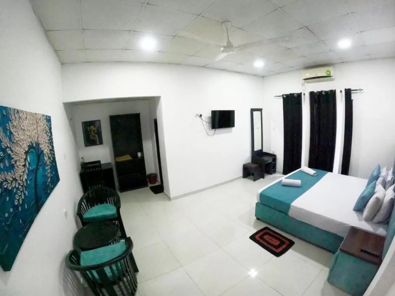 Bed in Seyara Holiday Resort