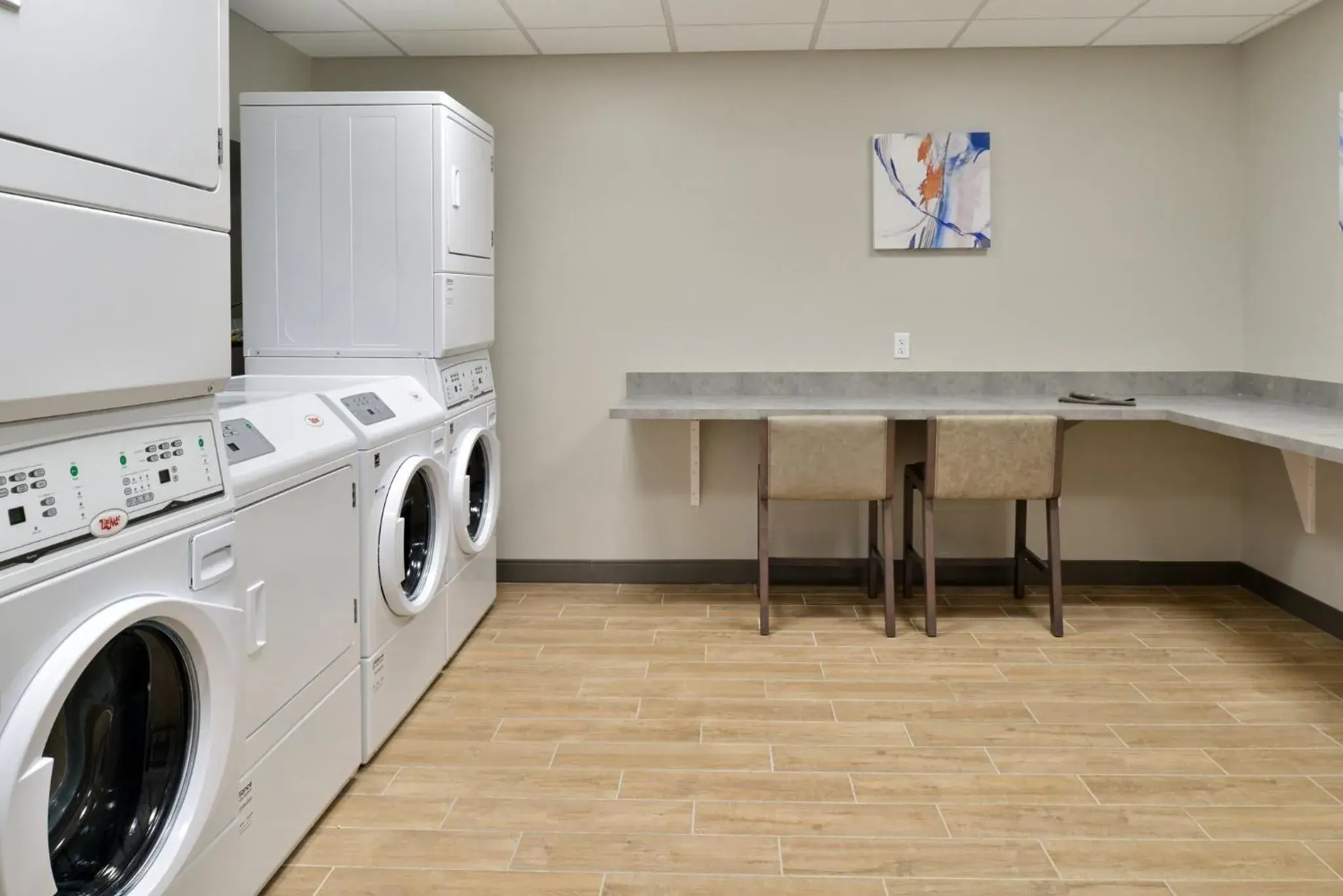 Other, Kitchen/Kitchenette in Candlewood Suites - Joliet Southwest, an IHG Hotel