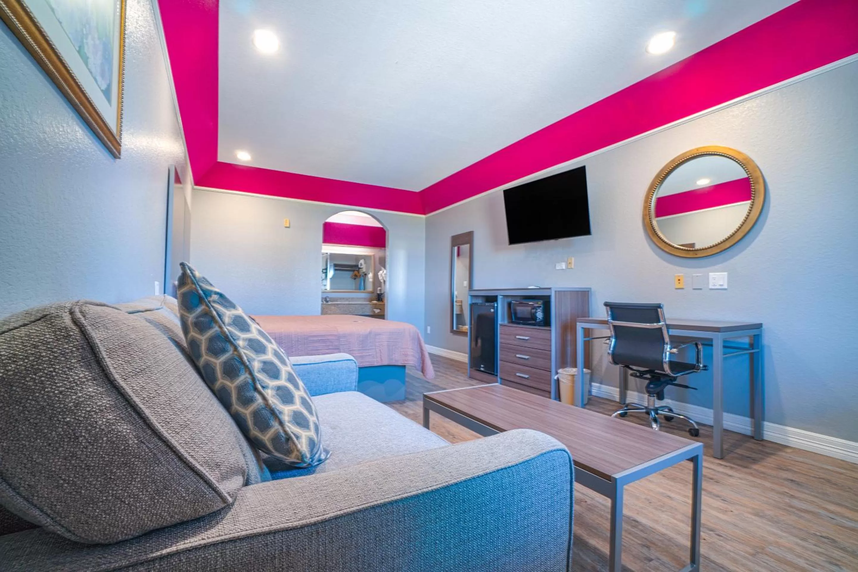 Bedroom, Bed in Hotel Bliss Kemah