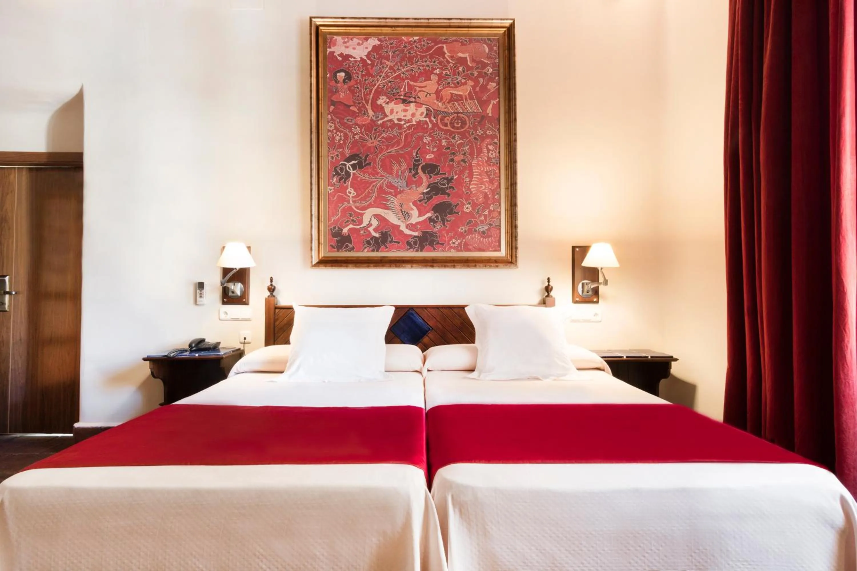 Photo of the whole room, Bed in Casa Palacio Pilar del Toro