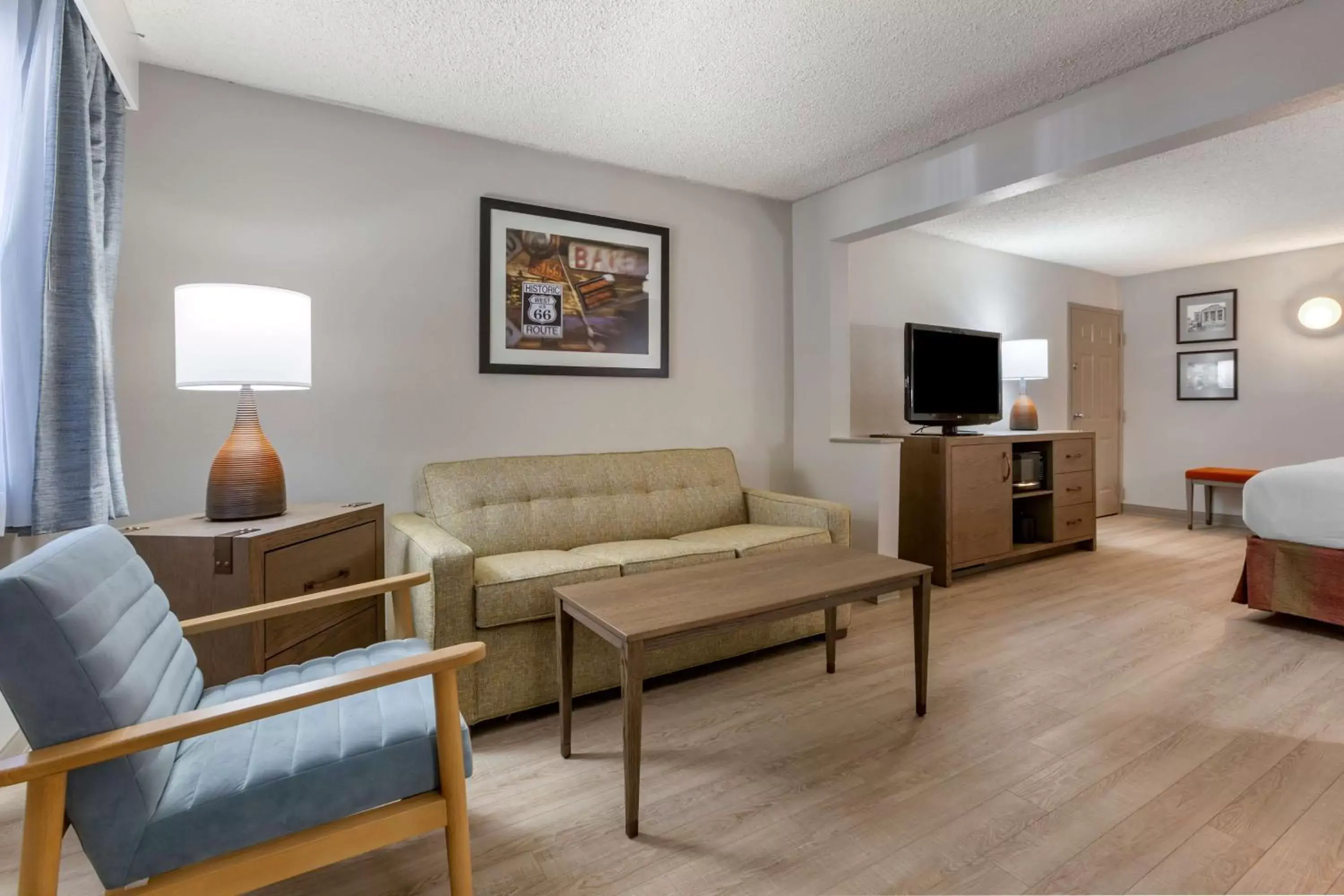 Bedroom in Best Western Plus King's Inn and Suites Bedroom in Best Western Plus King's Inn and Suites