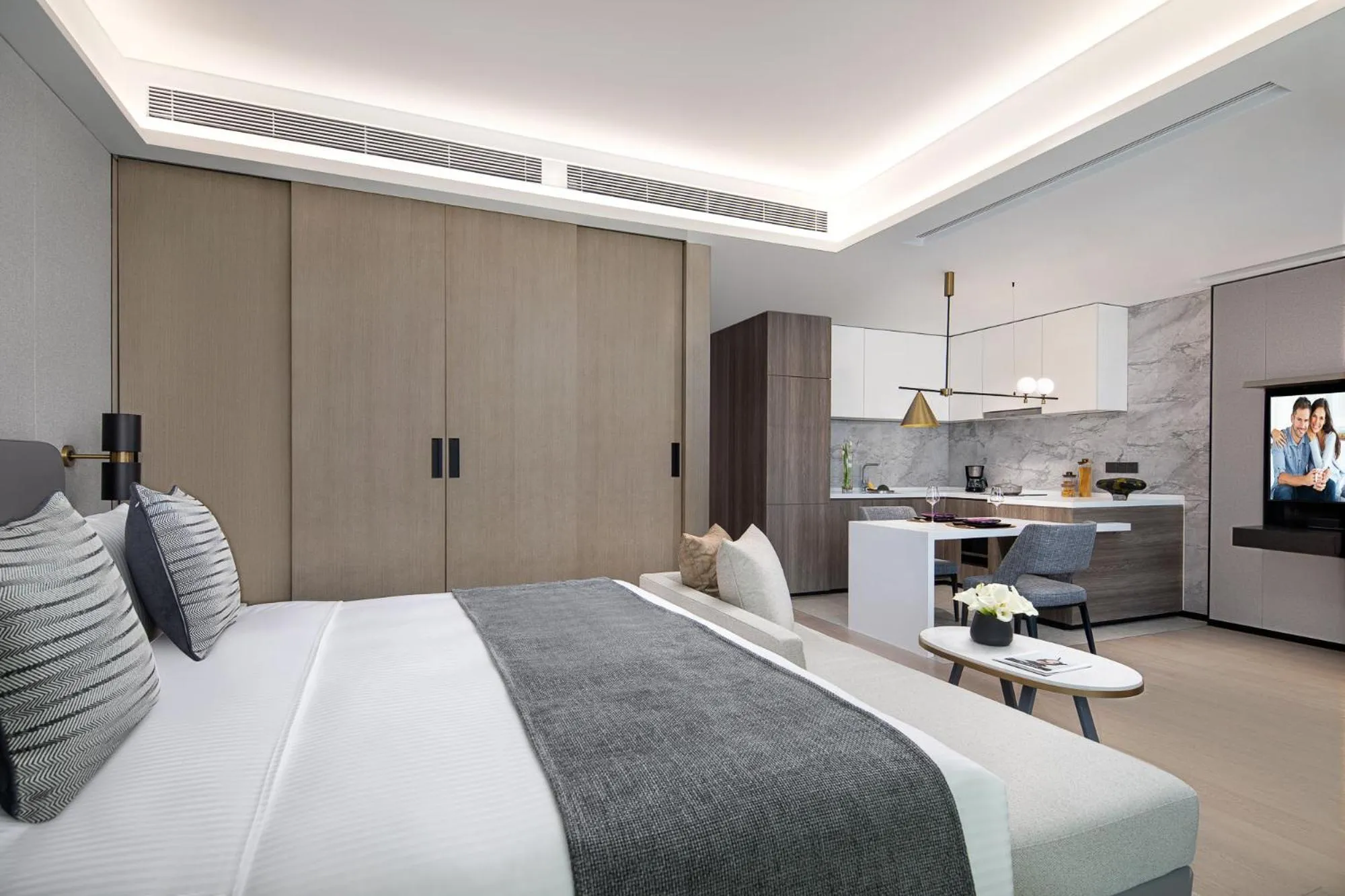 Photo of the whole room, Bed in Ascott ICC Guangzhou