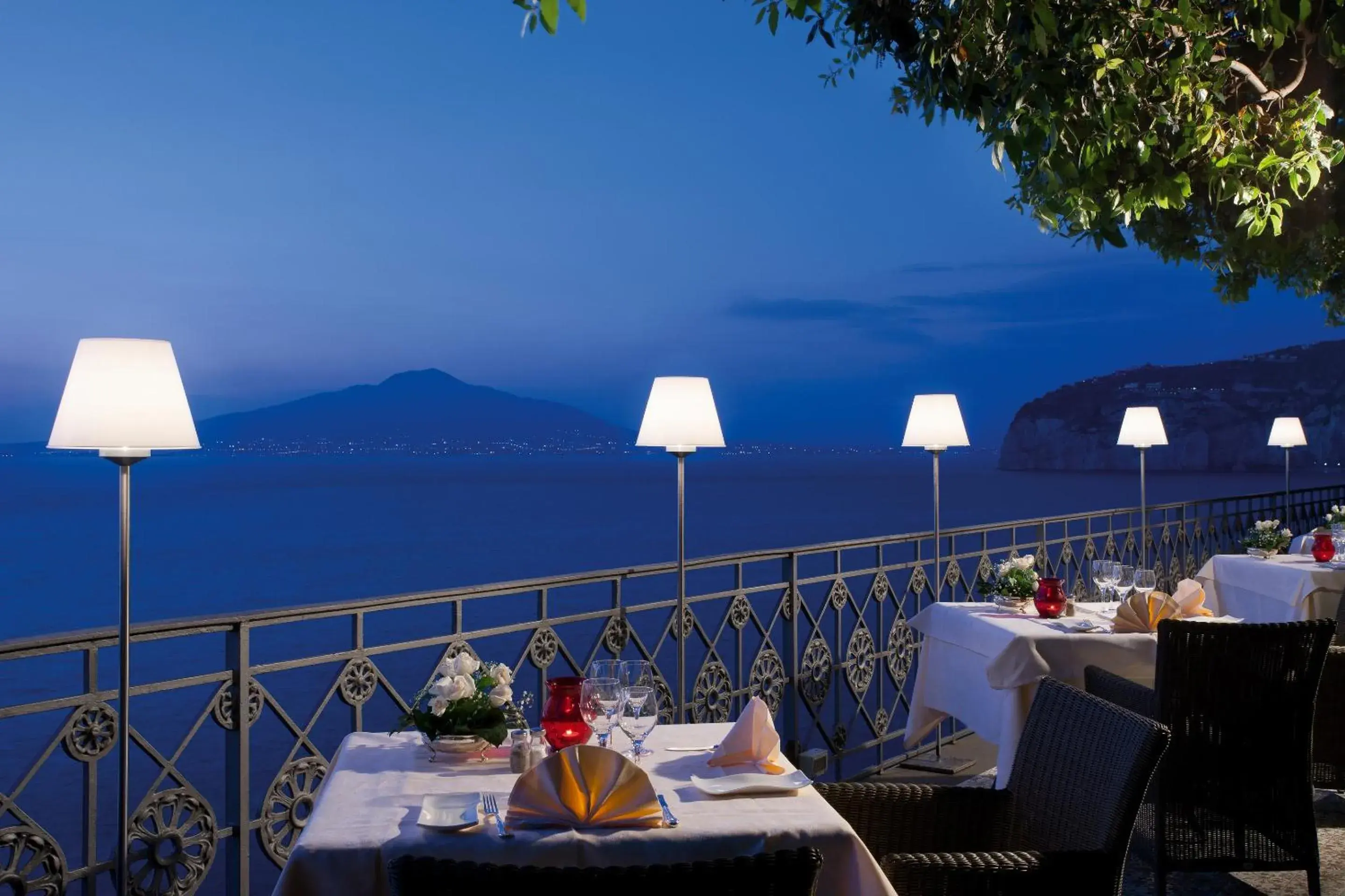 Restaurant/places to eat in Grand Hotel Ambasciatori Restaurant/places to eat in Grand Hotel Ambasciatori