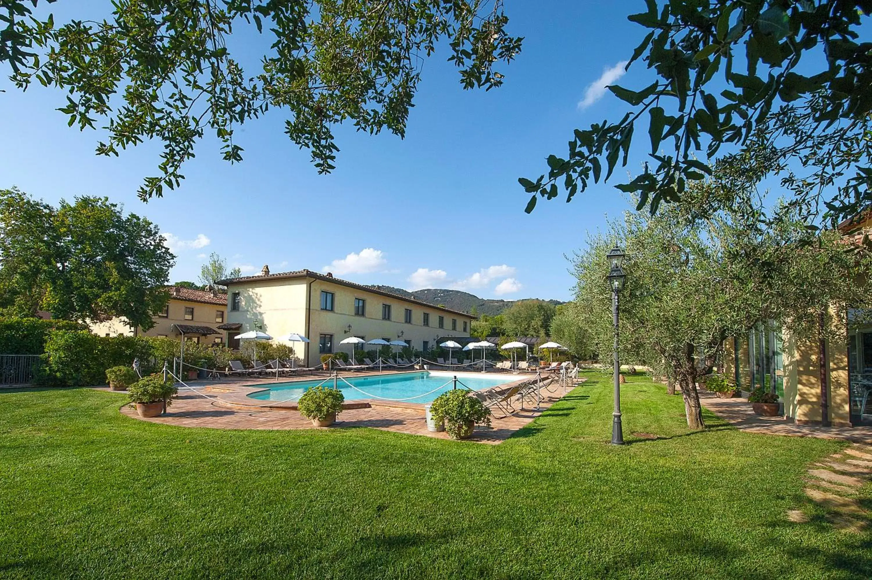 Property building in Relais dell'Olmo Property building in Relais dell'Olmo