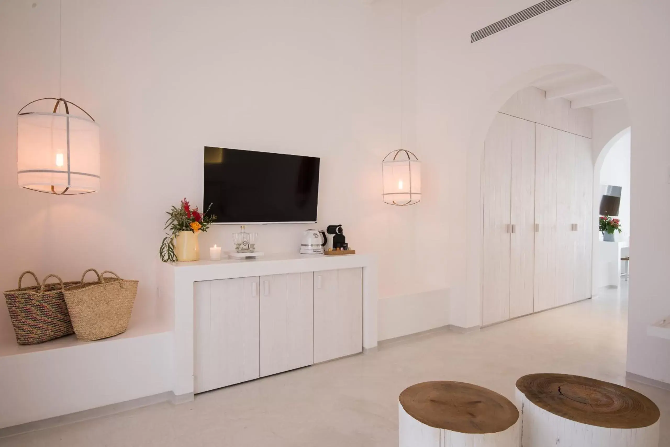 TV and multimedia, TV/Entertainment Center in Octant Vila Monte