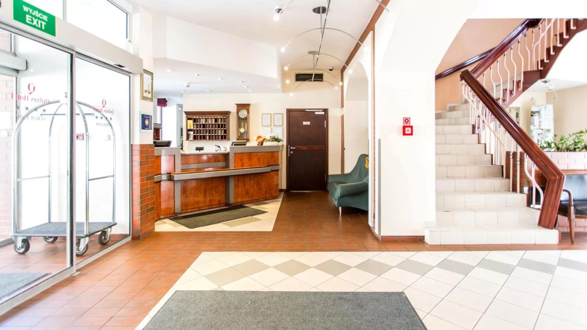 Lobby or reception in Qubus Hotel Wrocław