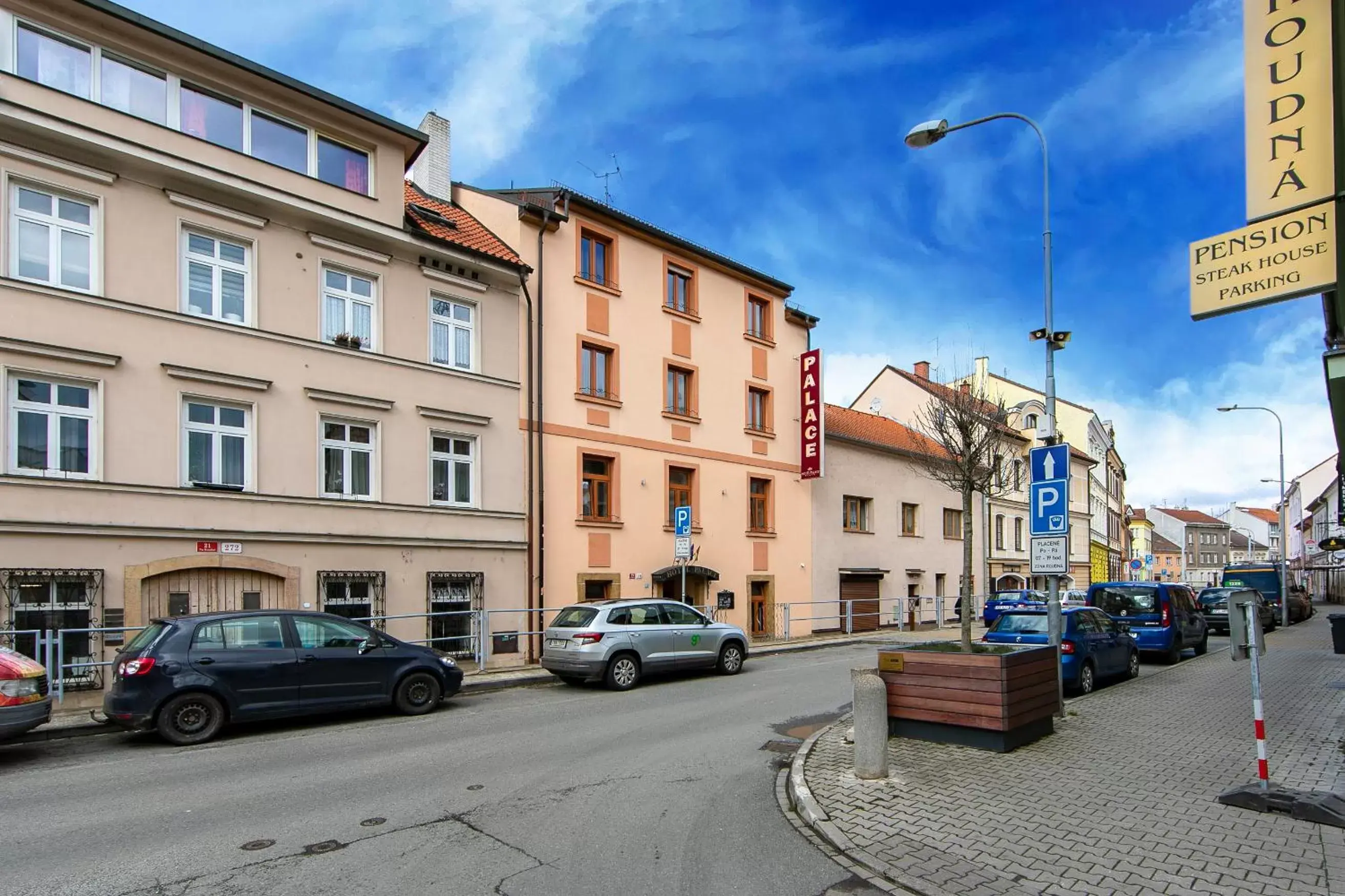 Property building in Hotel Palace