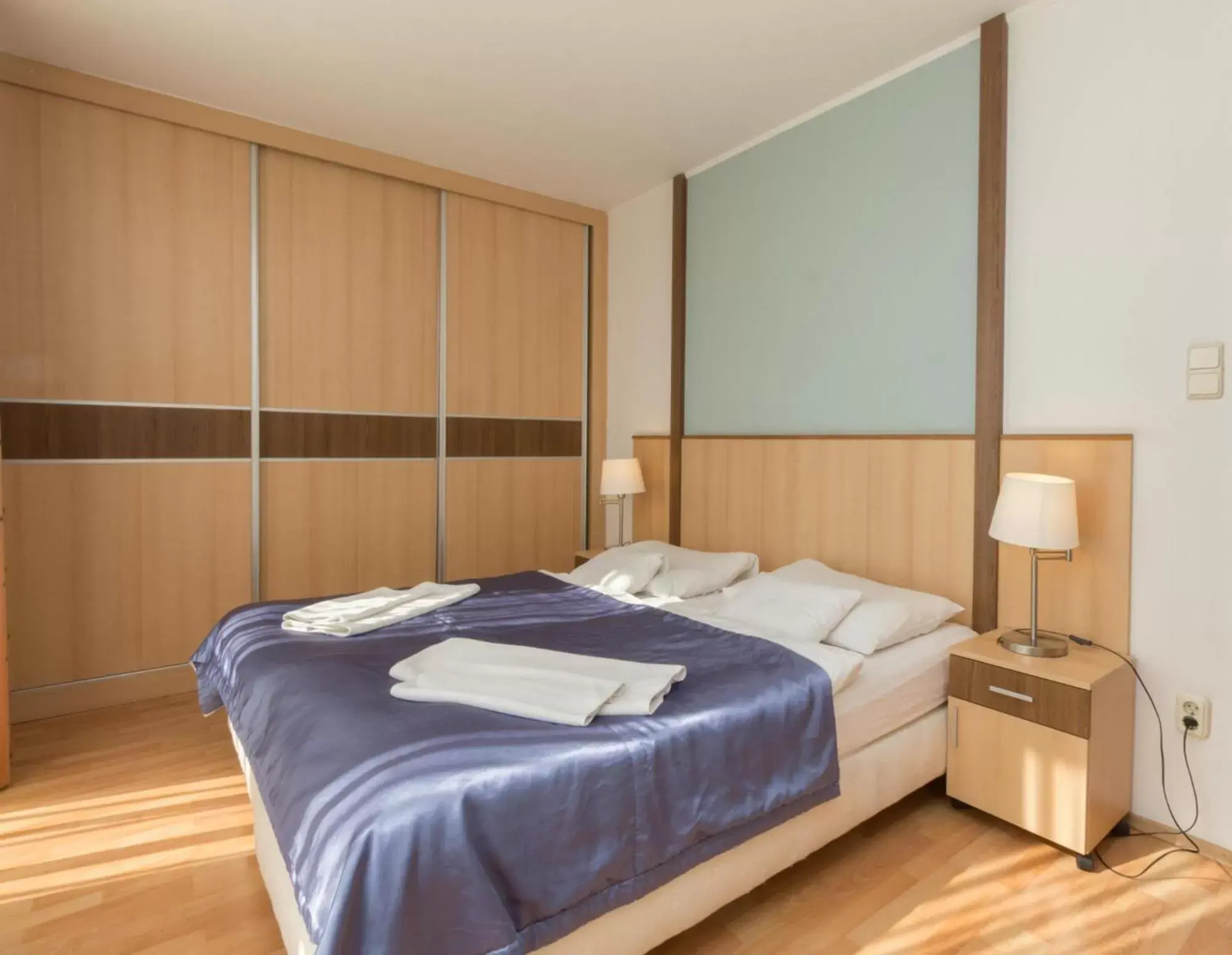 Bedroom, Bed in Premium Apartments