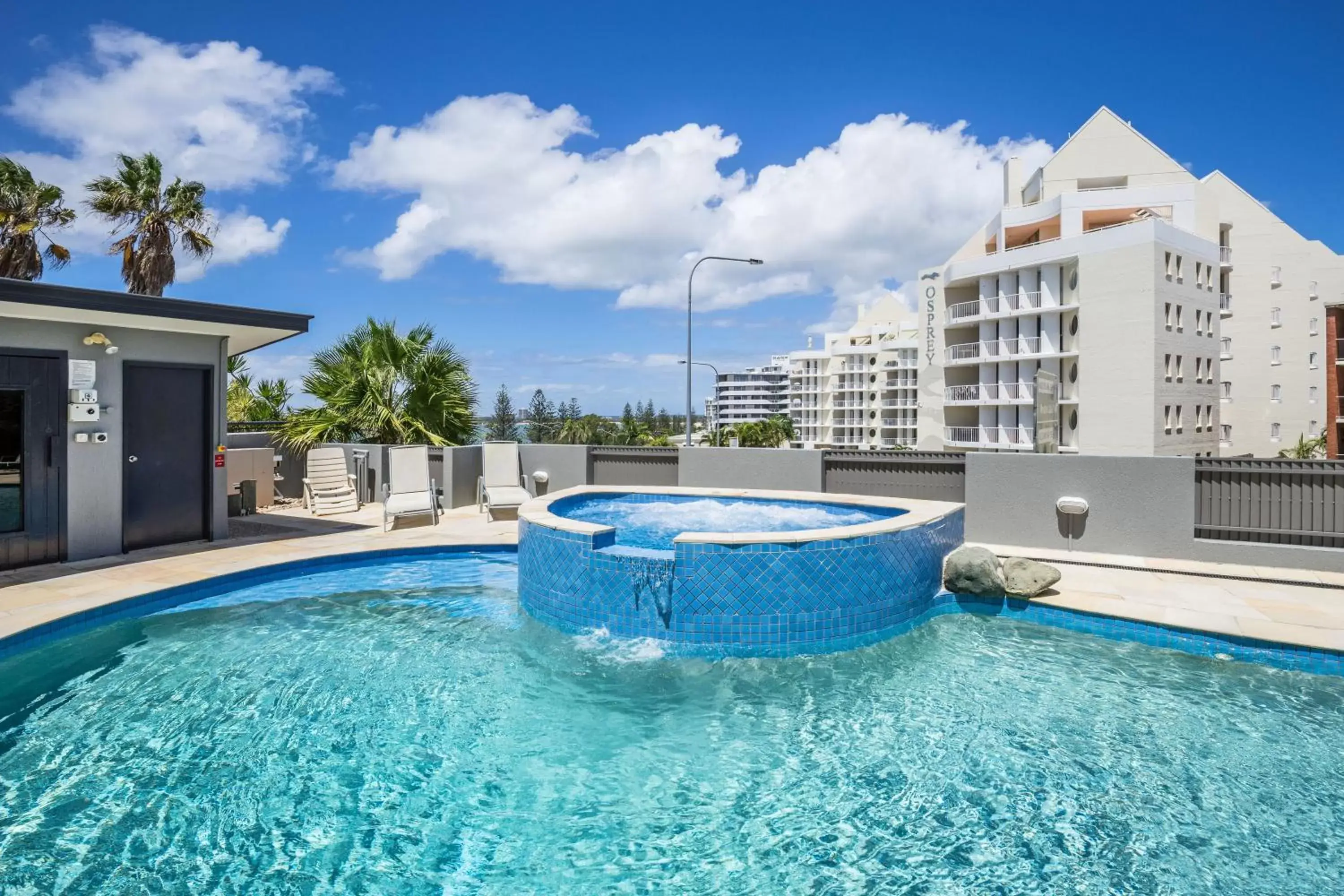 Swimming pool in Alexandra on the Pacific