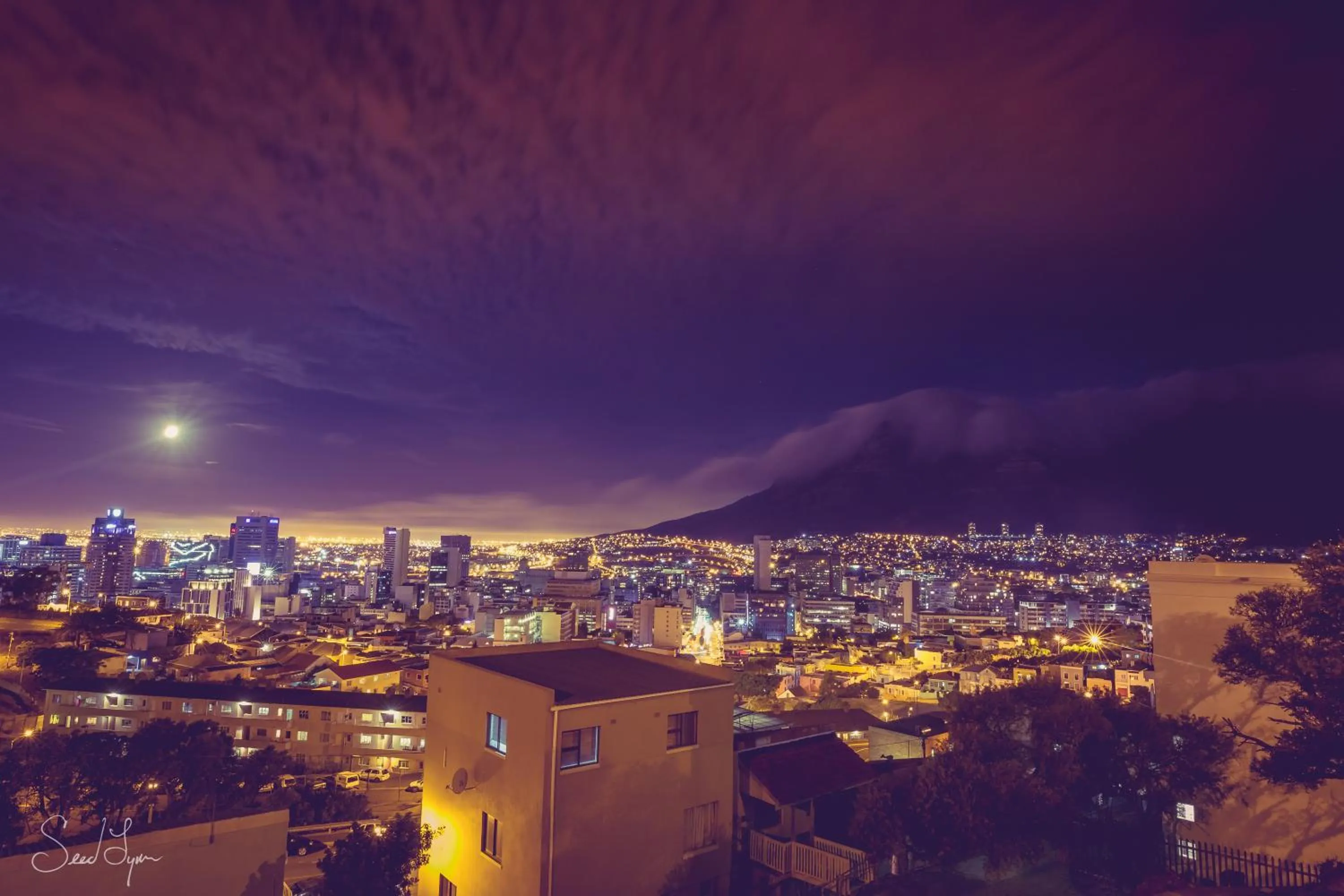 City view in Point B Guest House -Sustainable Solar Energy