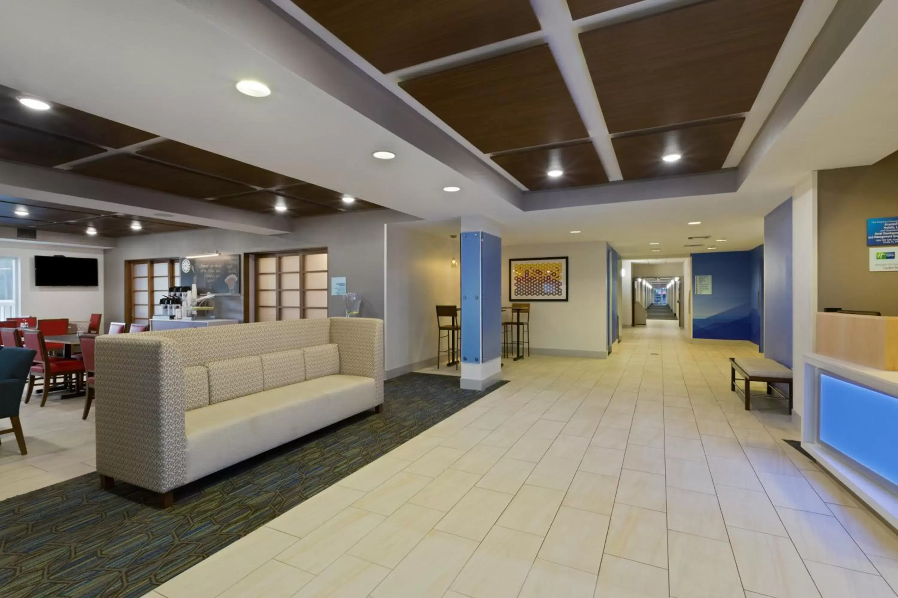 Property building, Lobby/Reception in Holiday Inn Express & Suites Tavares, an IHG Hotel