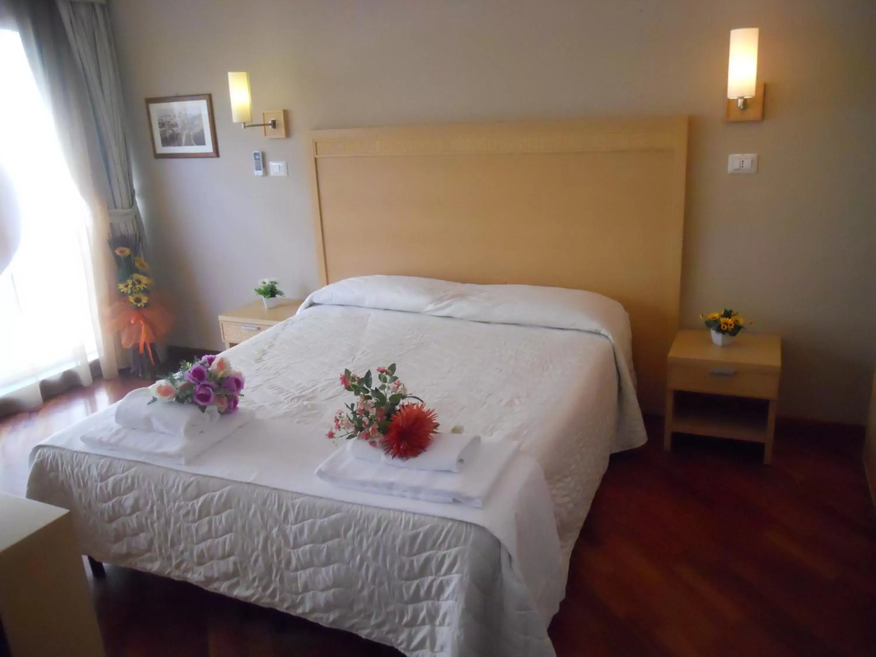 Double or Twin Room in Catania Crossing B&B - Rooms & Comforts Double or Twin Room in Catania Crossing B&B - Rooms & Comforts