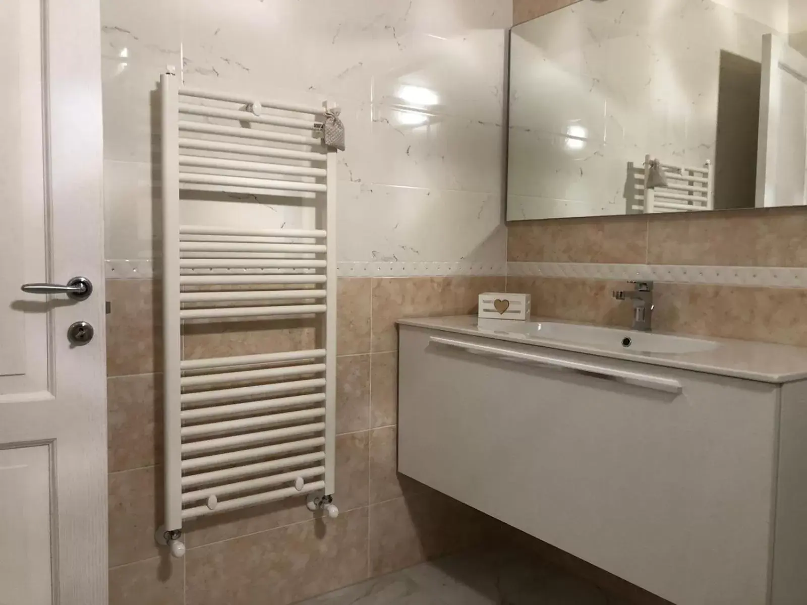 Bathroom in AL VECCHIO FRANTOIO