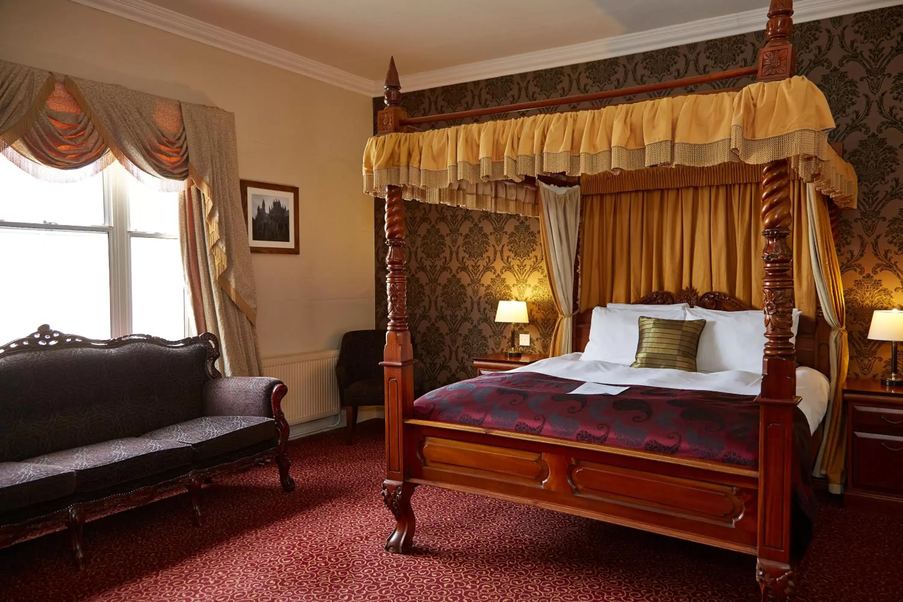 Bed in Lamb Hotel by Greene King Inns