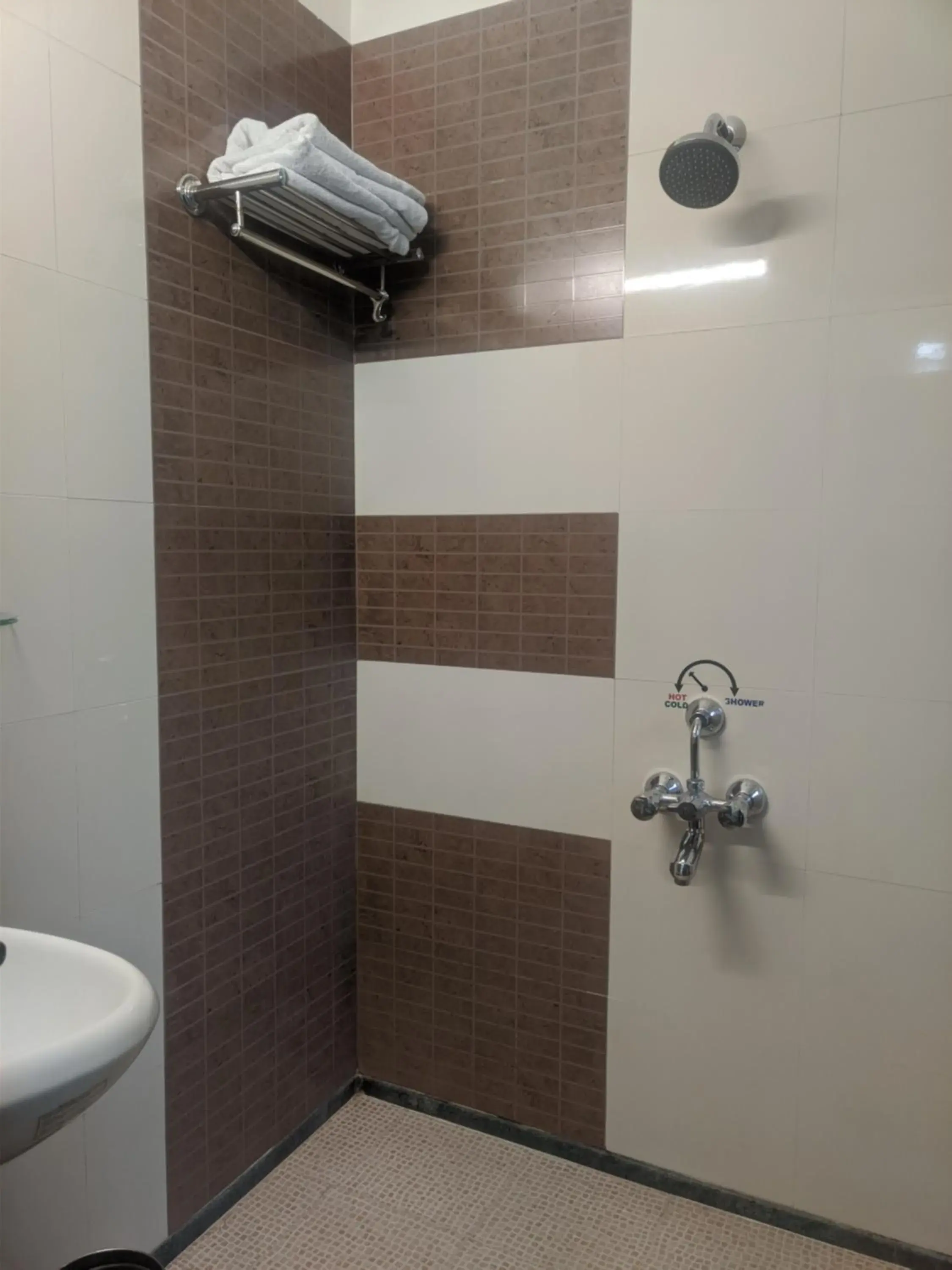 Bathroom in Kamfotel Hotel Nashik