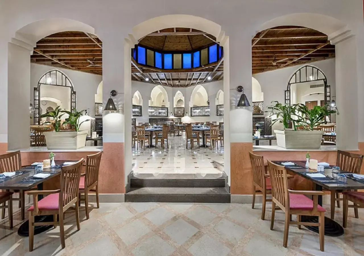 Restaurant/places to eat in Iberotel Makadi Beach Restaurant/places to eat in Iberotel Makadi Beach