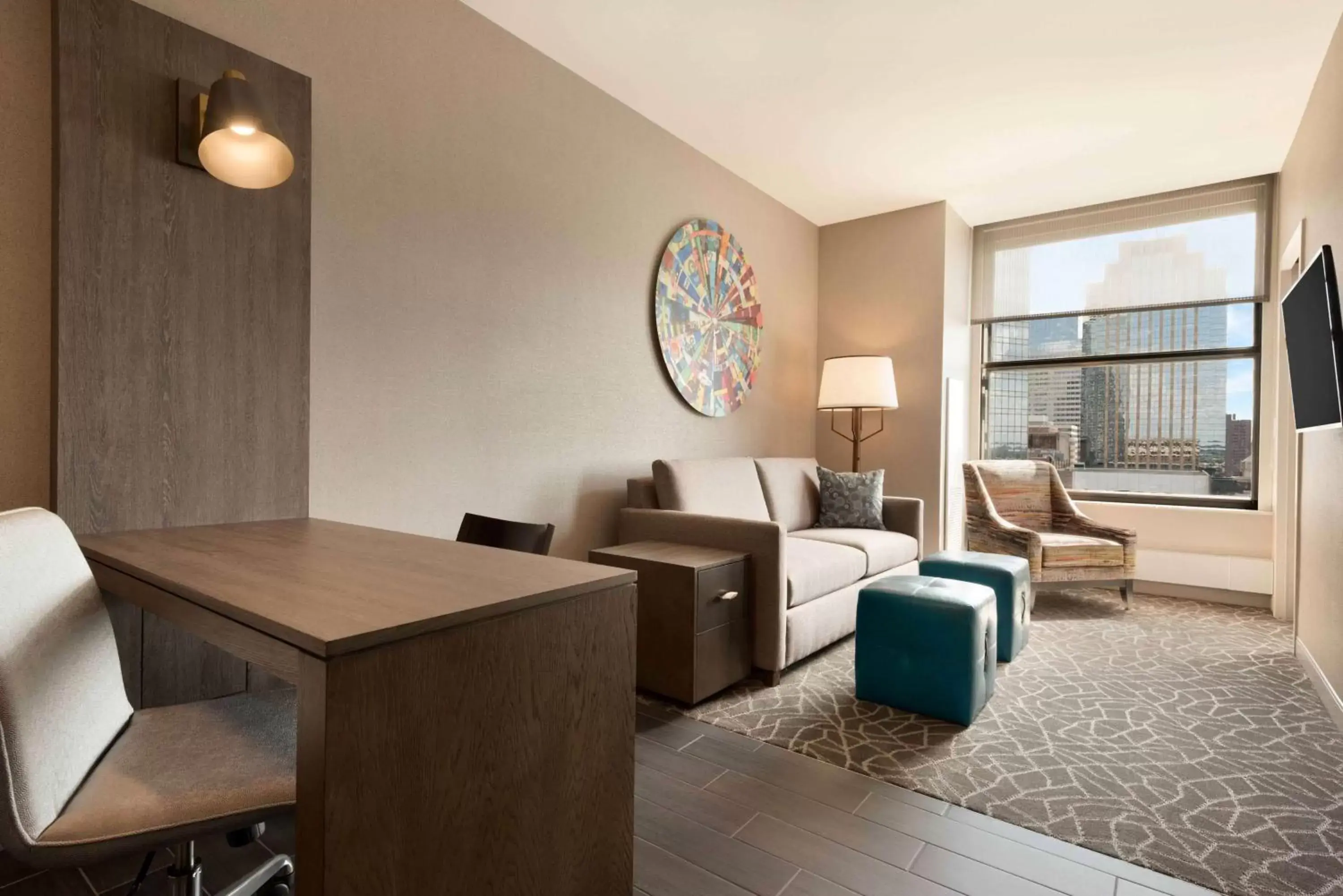 Bathroom, Seating Area in Embassy Suites By Hilton Minneapolis Downtown Hotel