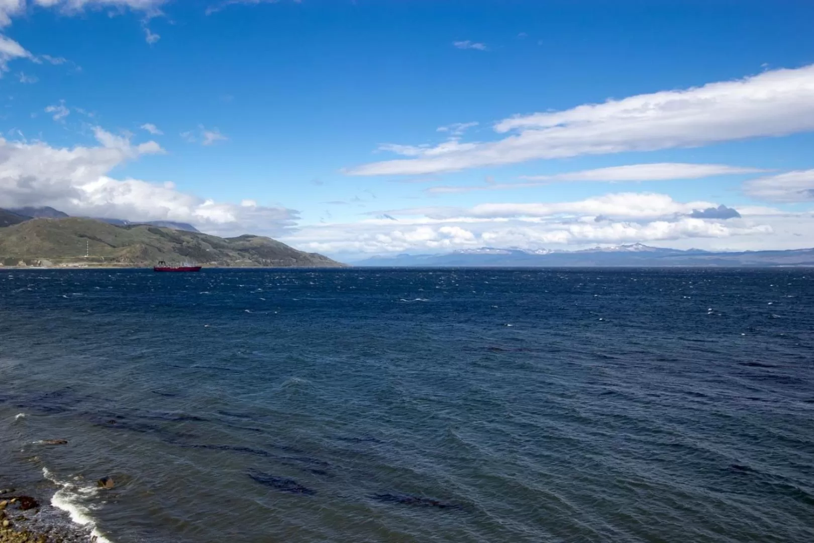 Beach in De la Costa Apartamentos