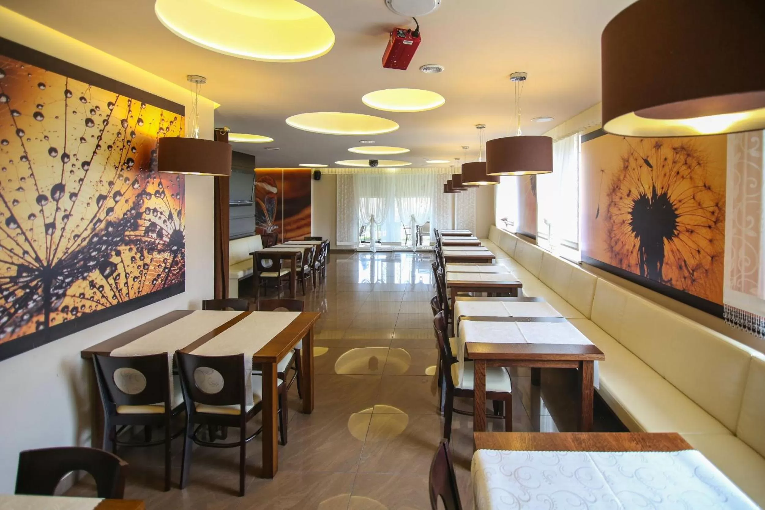 Restaurant/places to eat in Villa Kasper