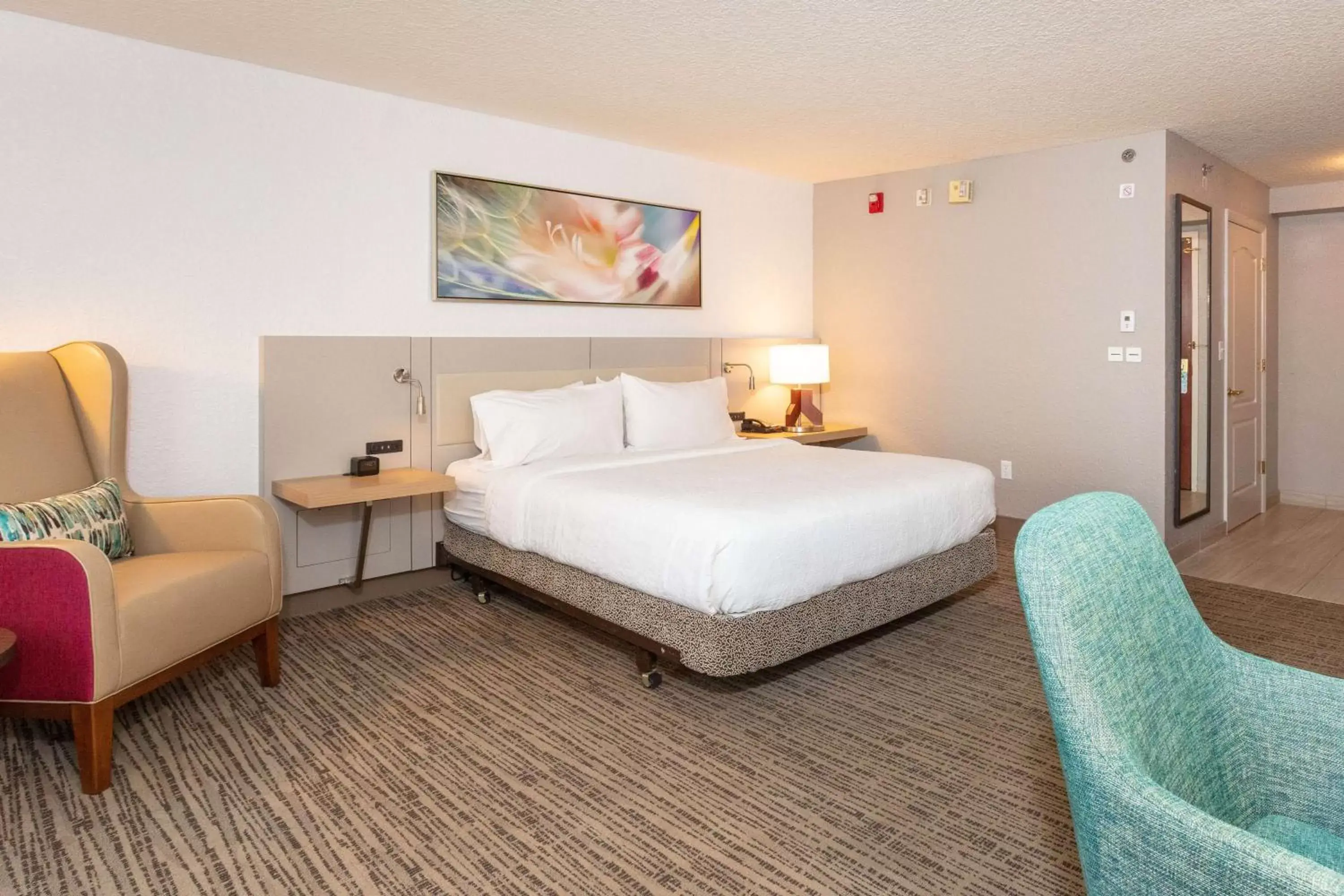 Bed in Hilton Garden Inn Jacksonville Airport Bed in Hilton Garden Inn Jacksonville Airport