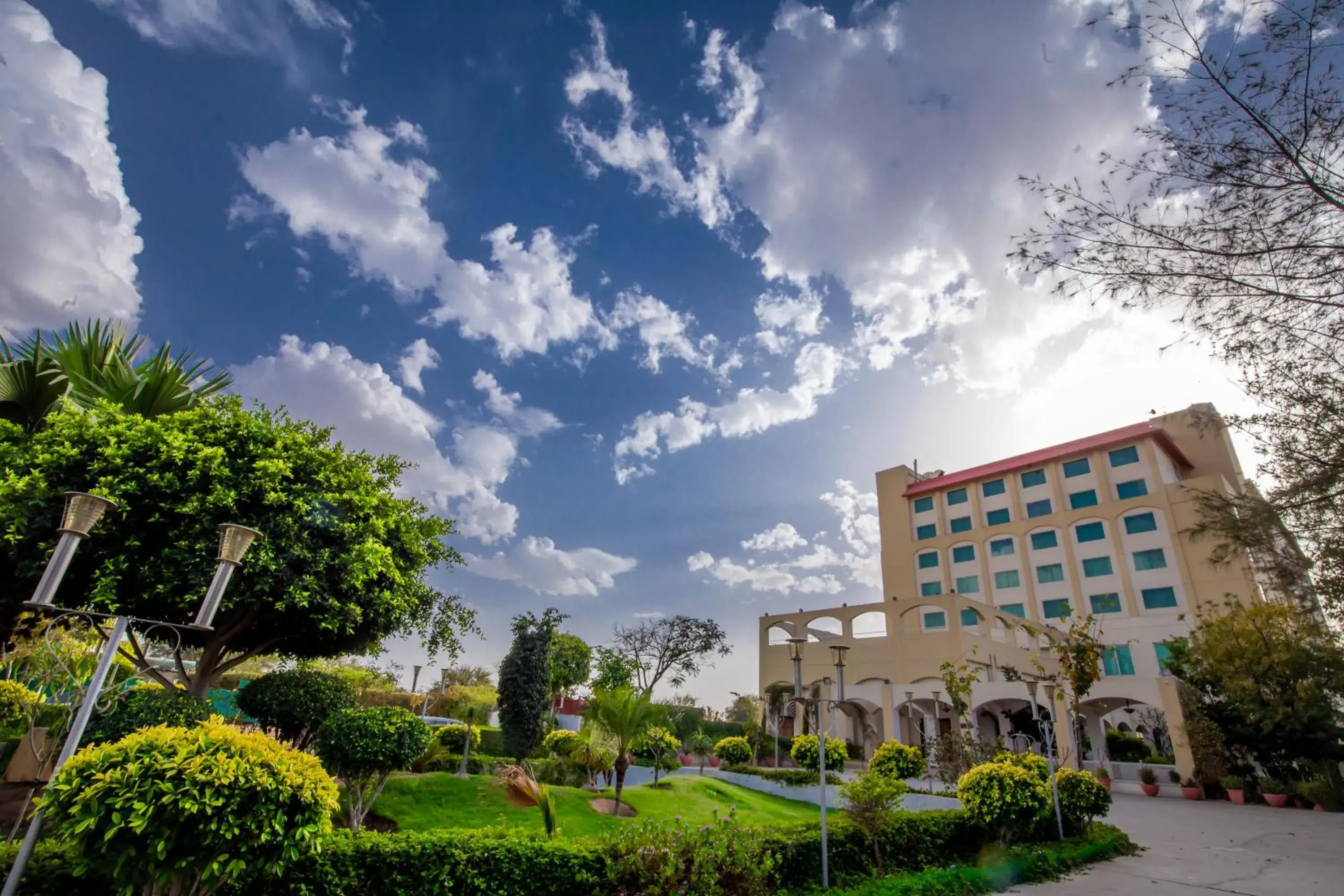 Property building in Ramada by Wyndham Jaipur Jaisinghpura Property building in Ramada by Wyndham Jaipur Jaisinghpura