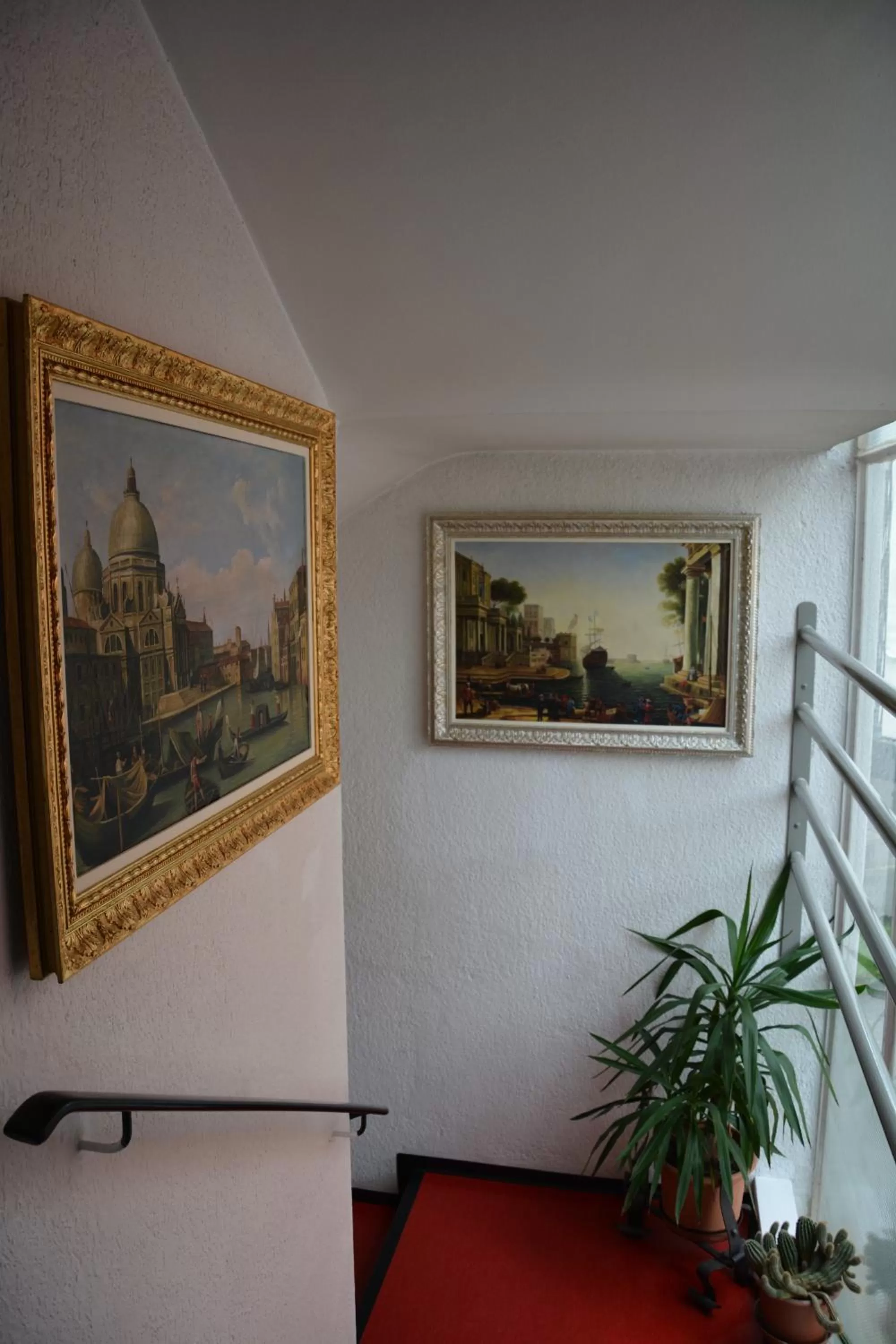 Decorative detail in Hotel Dischma - FREE BUS AND TRAIN TICKET