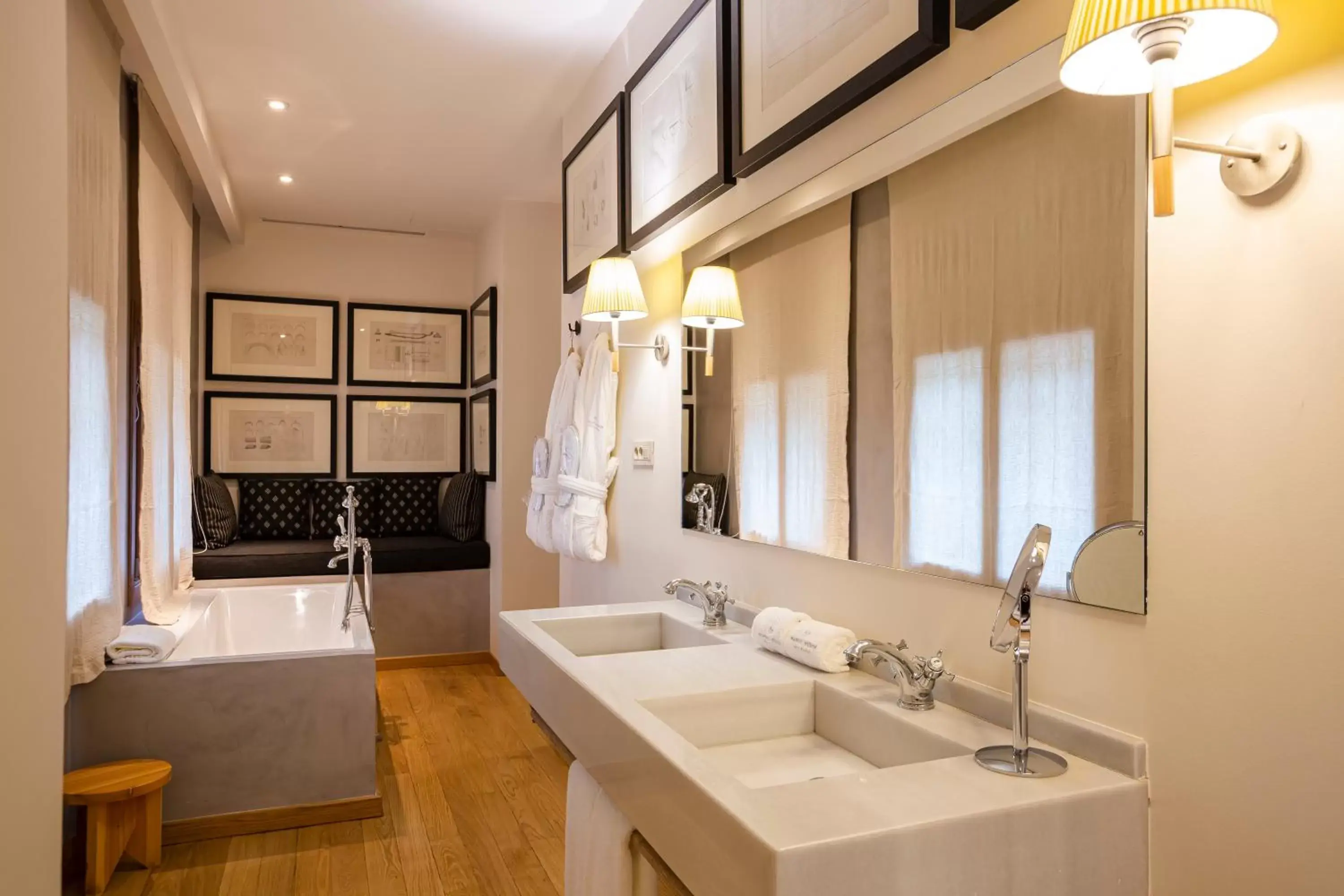 Bathroom in Hotel Margot House Barcelona