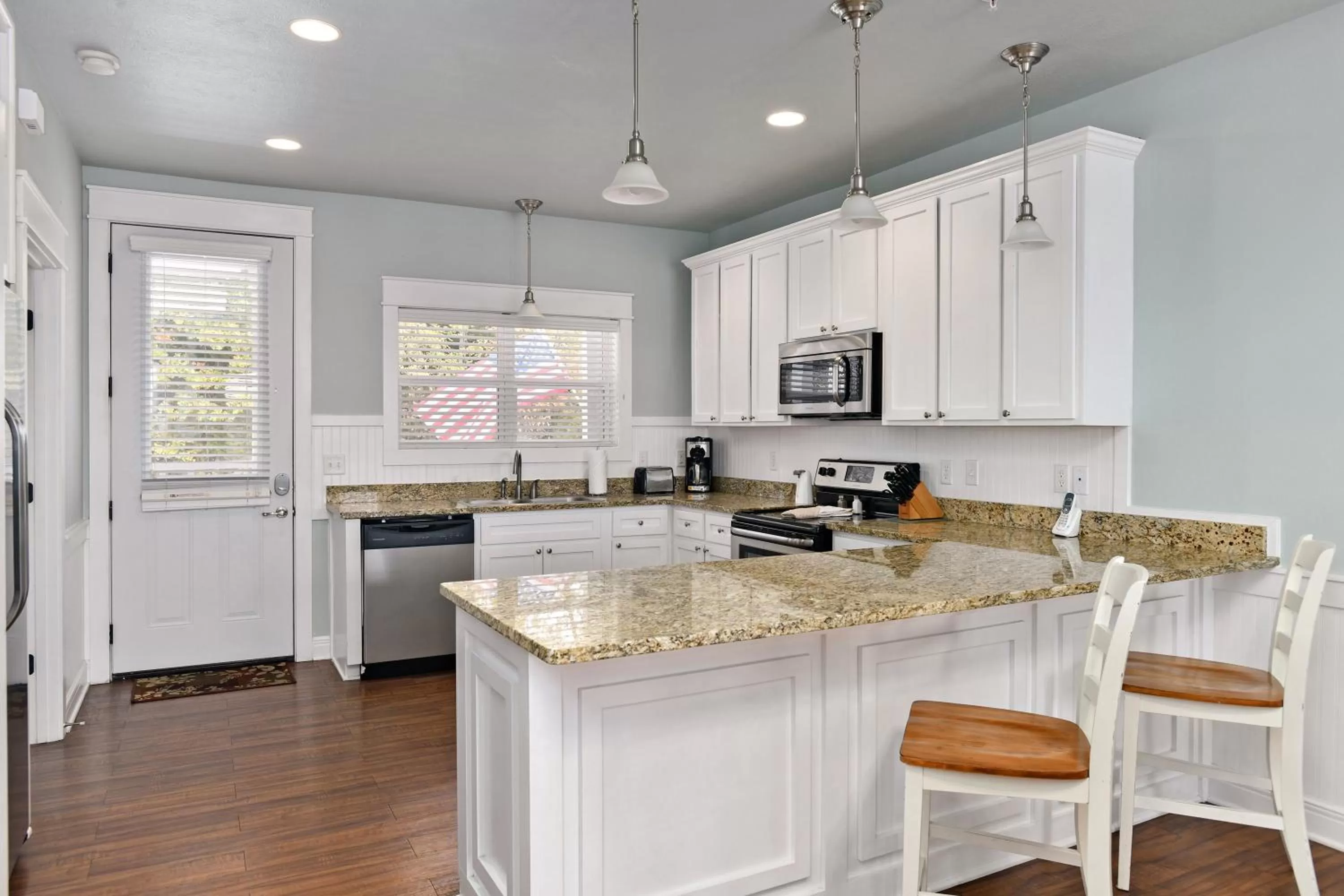 Kitchen/Kitchenette in Bransons Nantucket