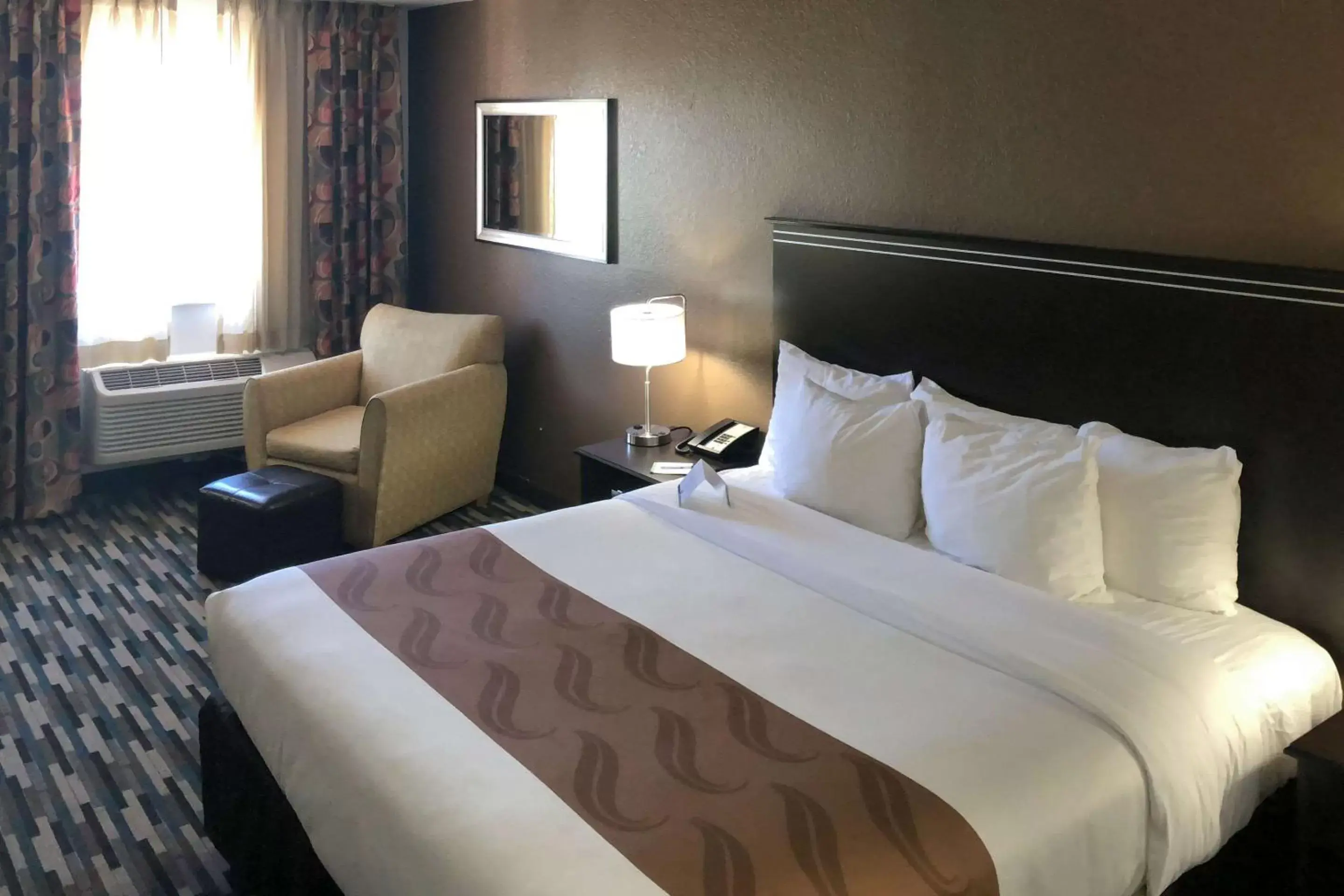 Photo of the whole room, Bed in Quality Inn & Suites Denver International Airport