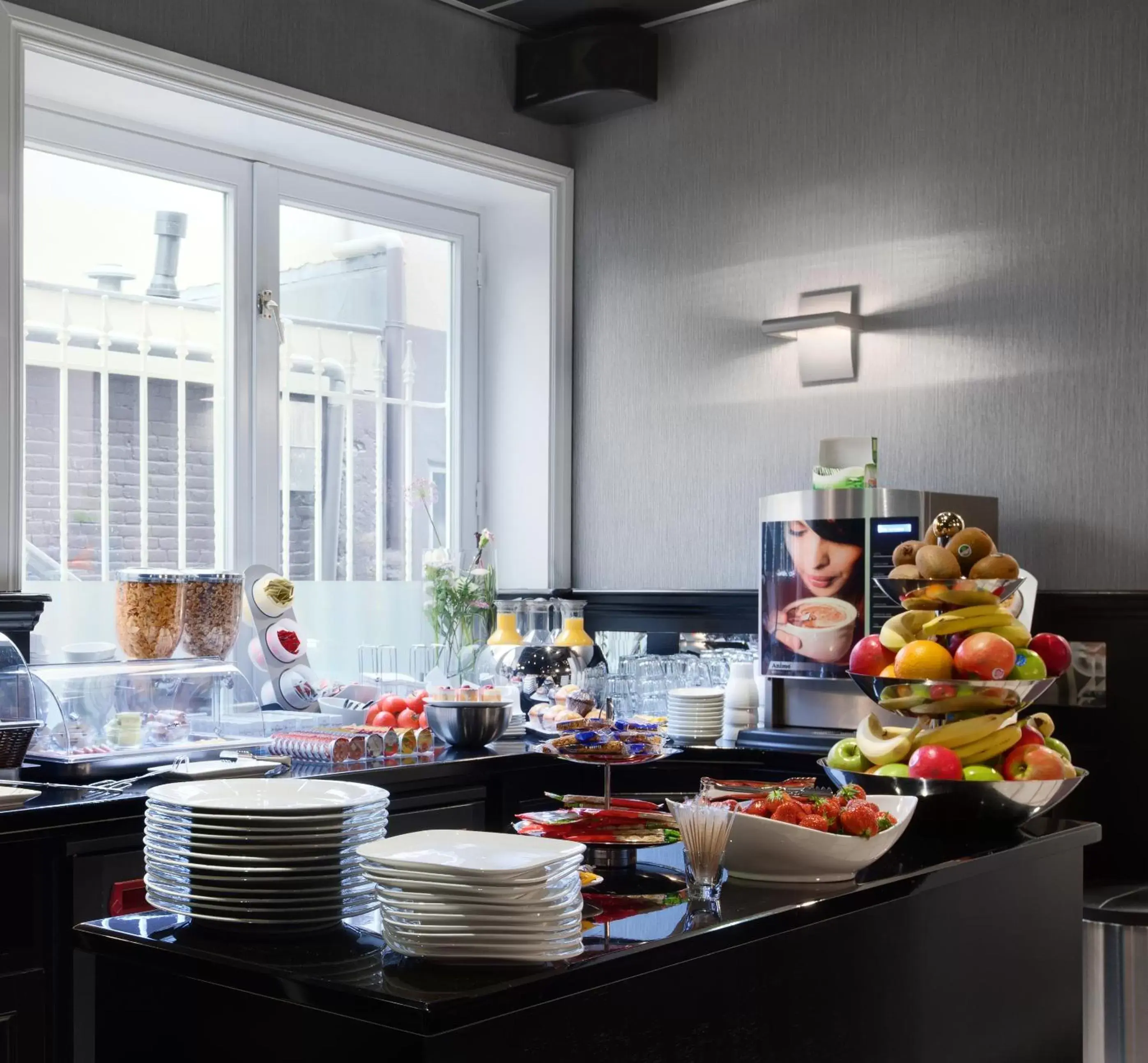 Food in Hotel Luxer Food in Hotel Luxer