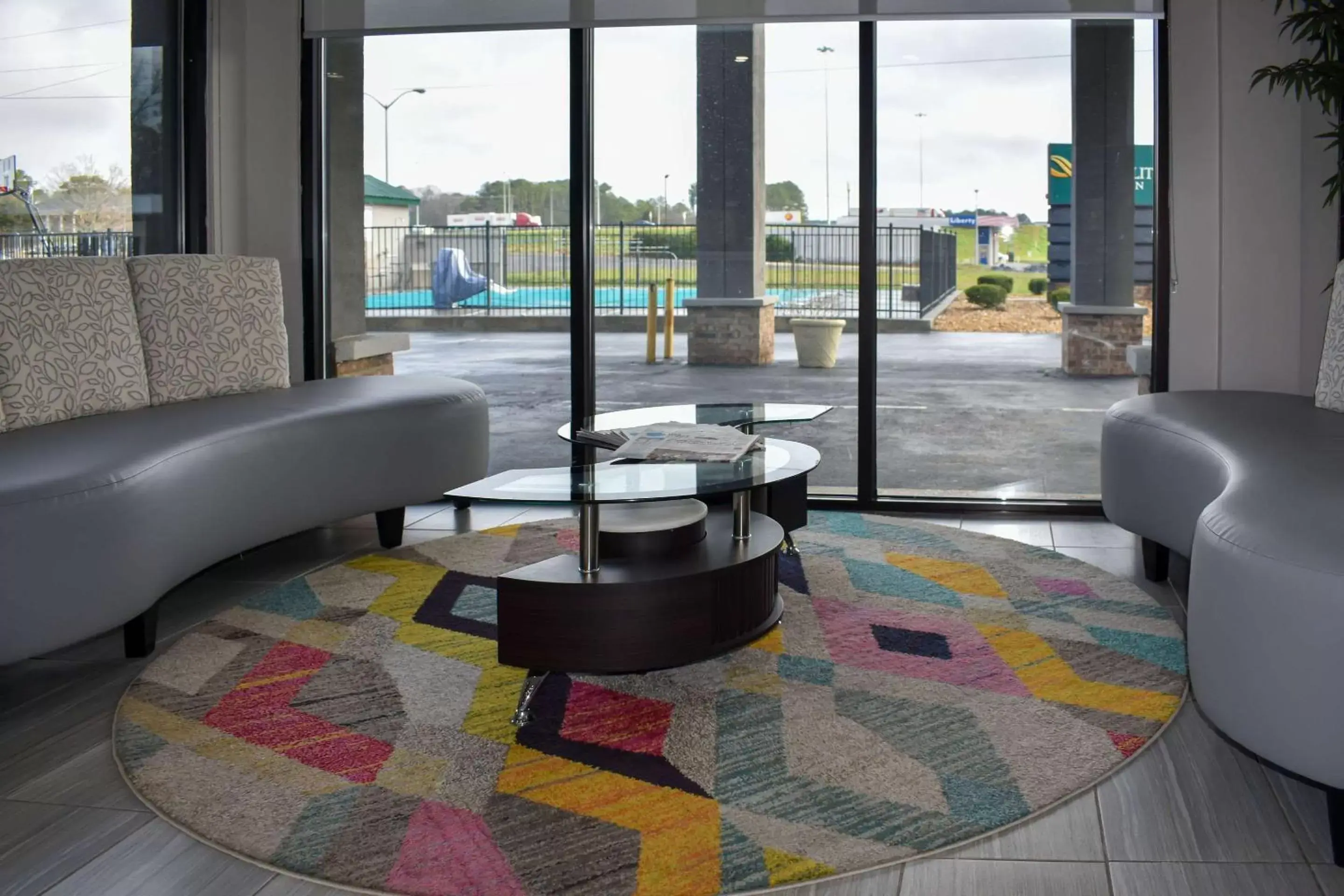 Lobby or reception, Seating Area in Quality Inn Calhoun North I-75