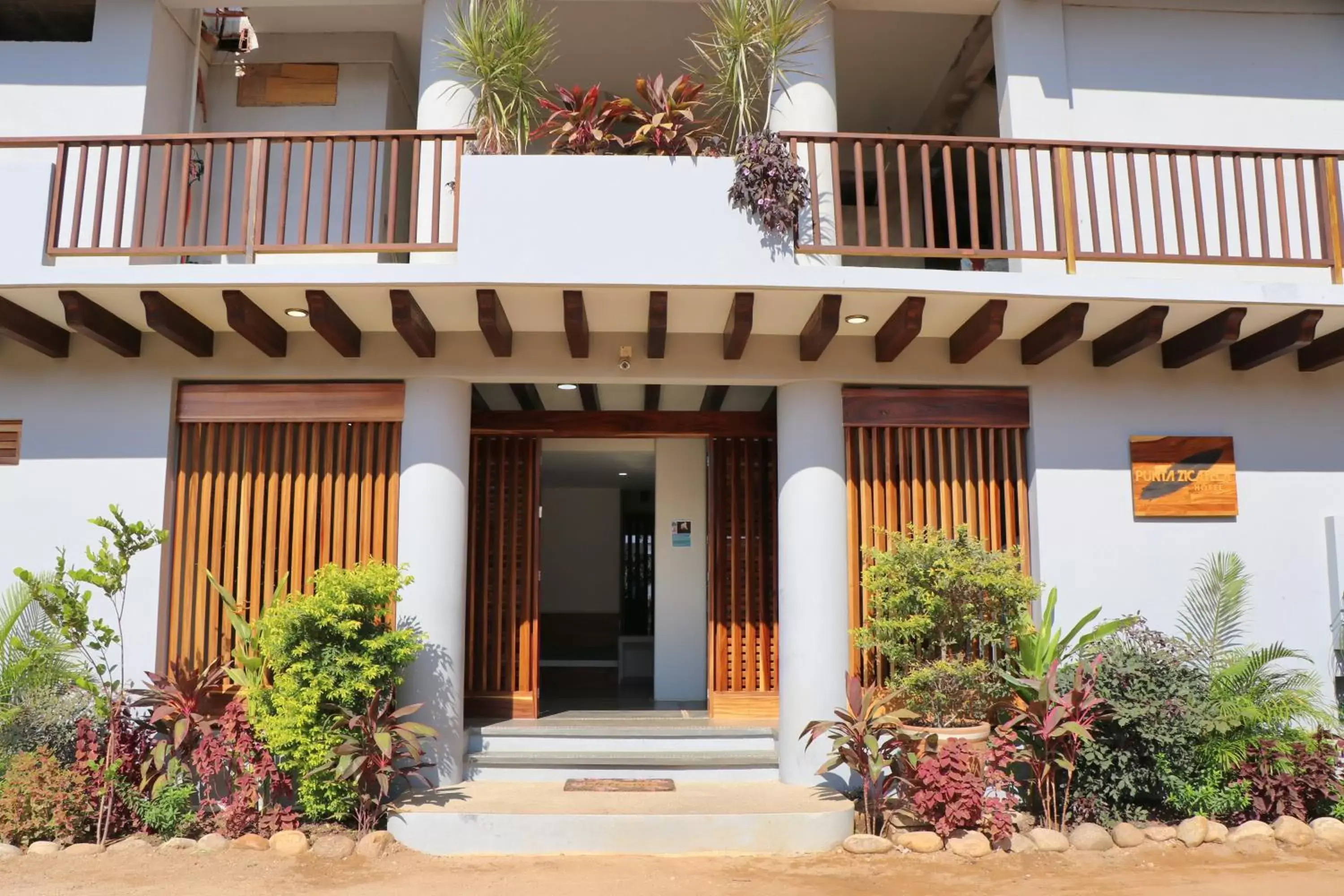 Facade/entrance in Punta Zicatela Hotel