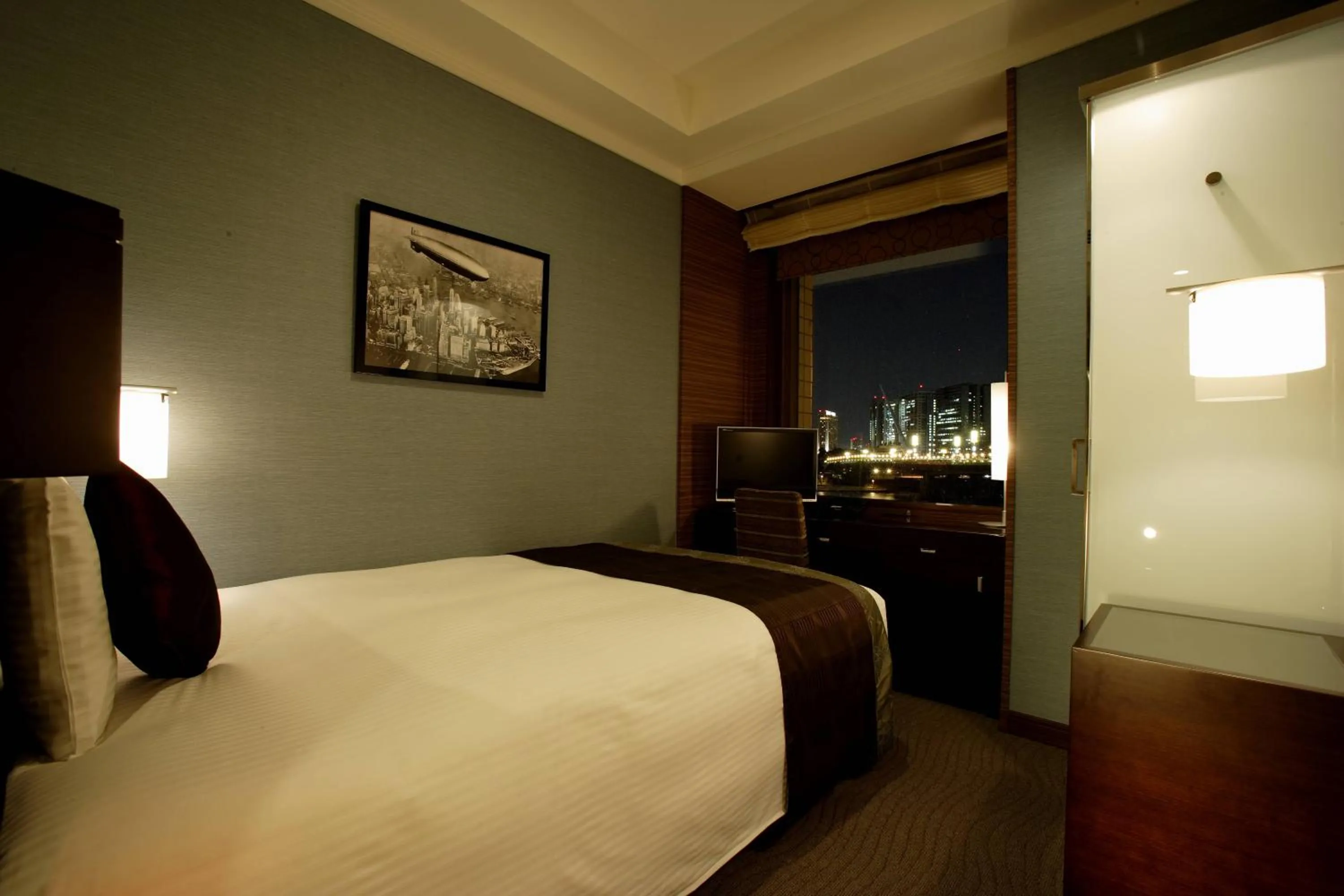 Bed in Hotel Trusty Tokyo Bayside