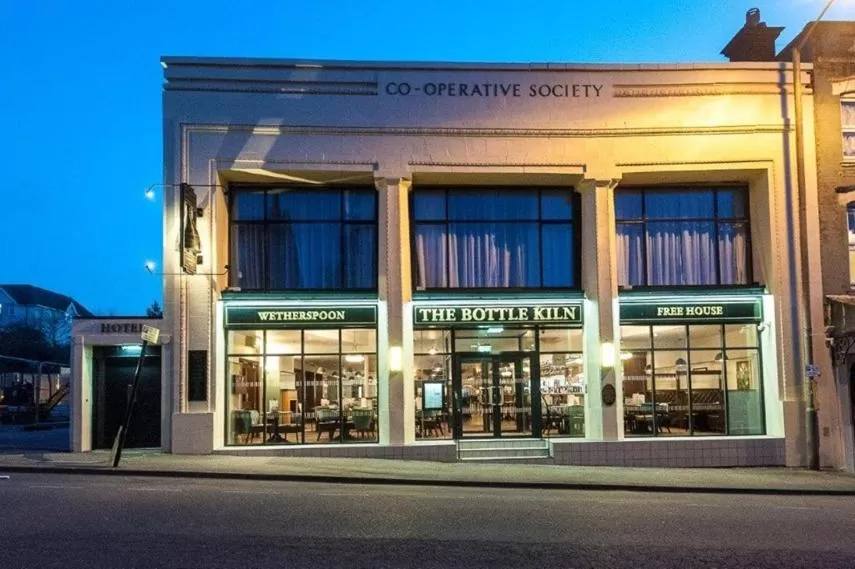Property Building in The Bottle Kiln Wetherspoon