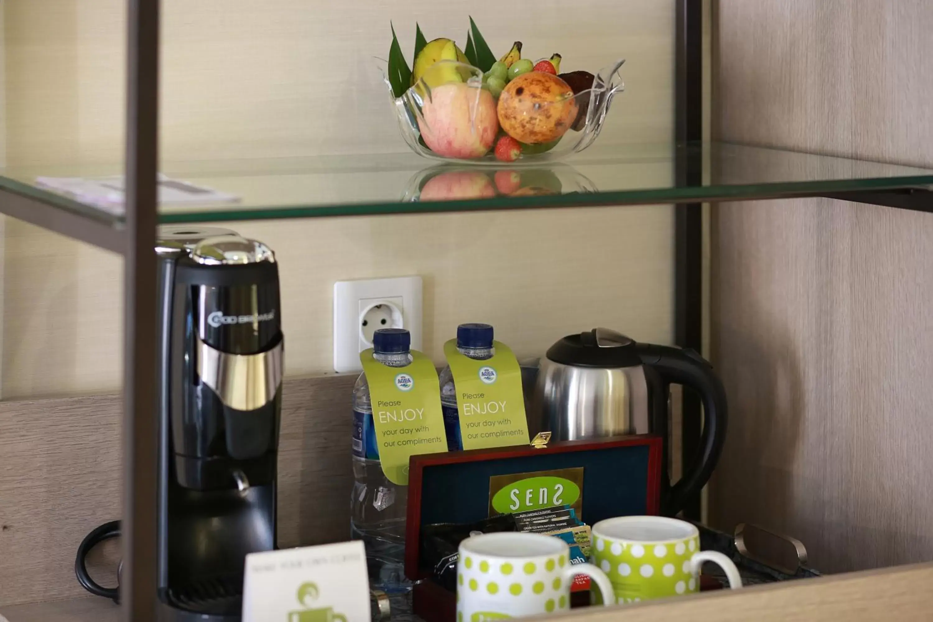 Coffee/tea facilities in SenS Hotel and Spa