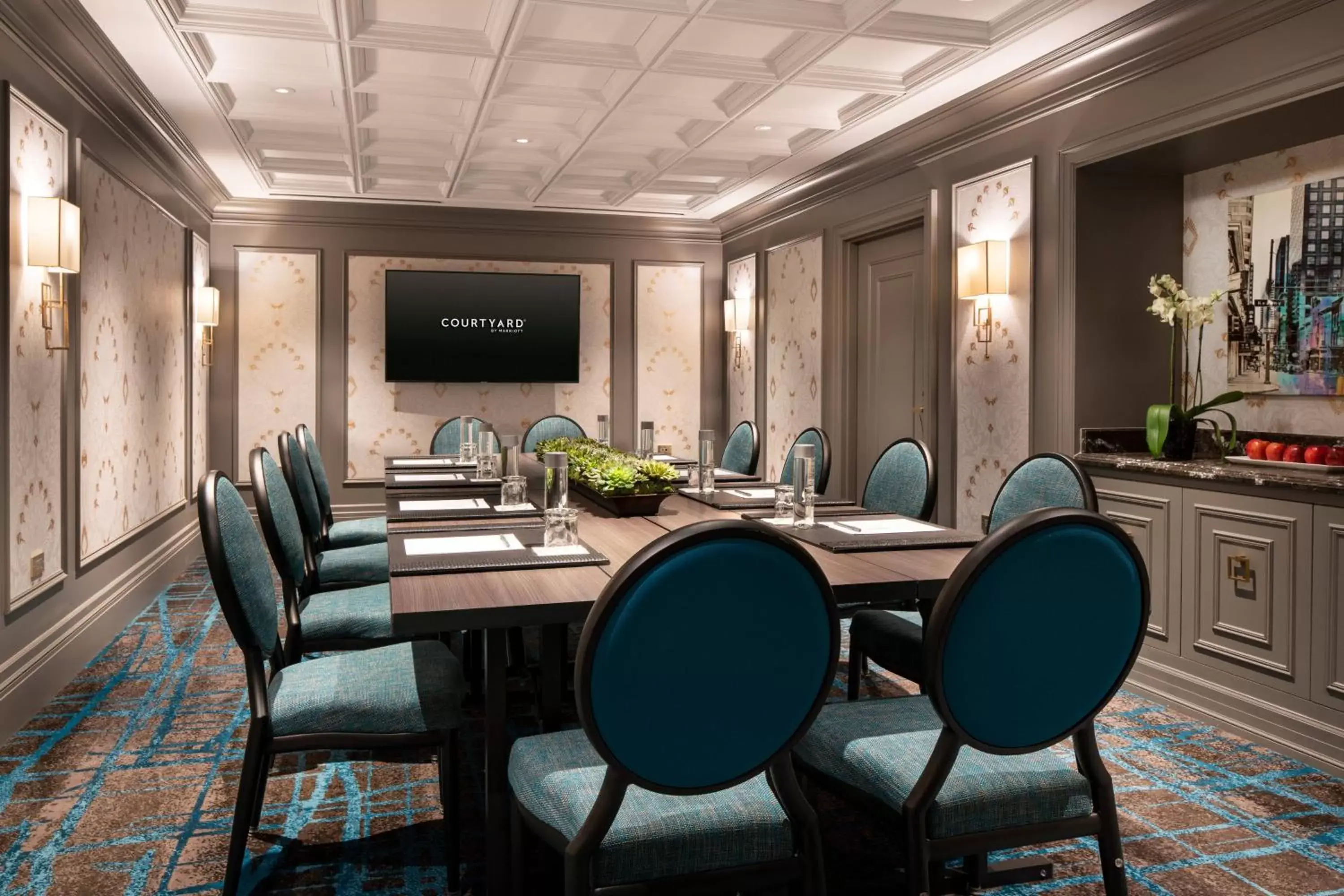 Meeting/conference room, Restaurant/Places to Eat in Courtyard by Marriott San Francisco Downtown/Van Ness Ave