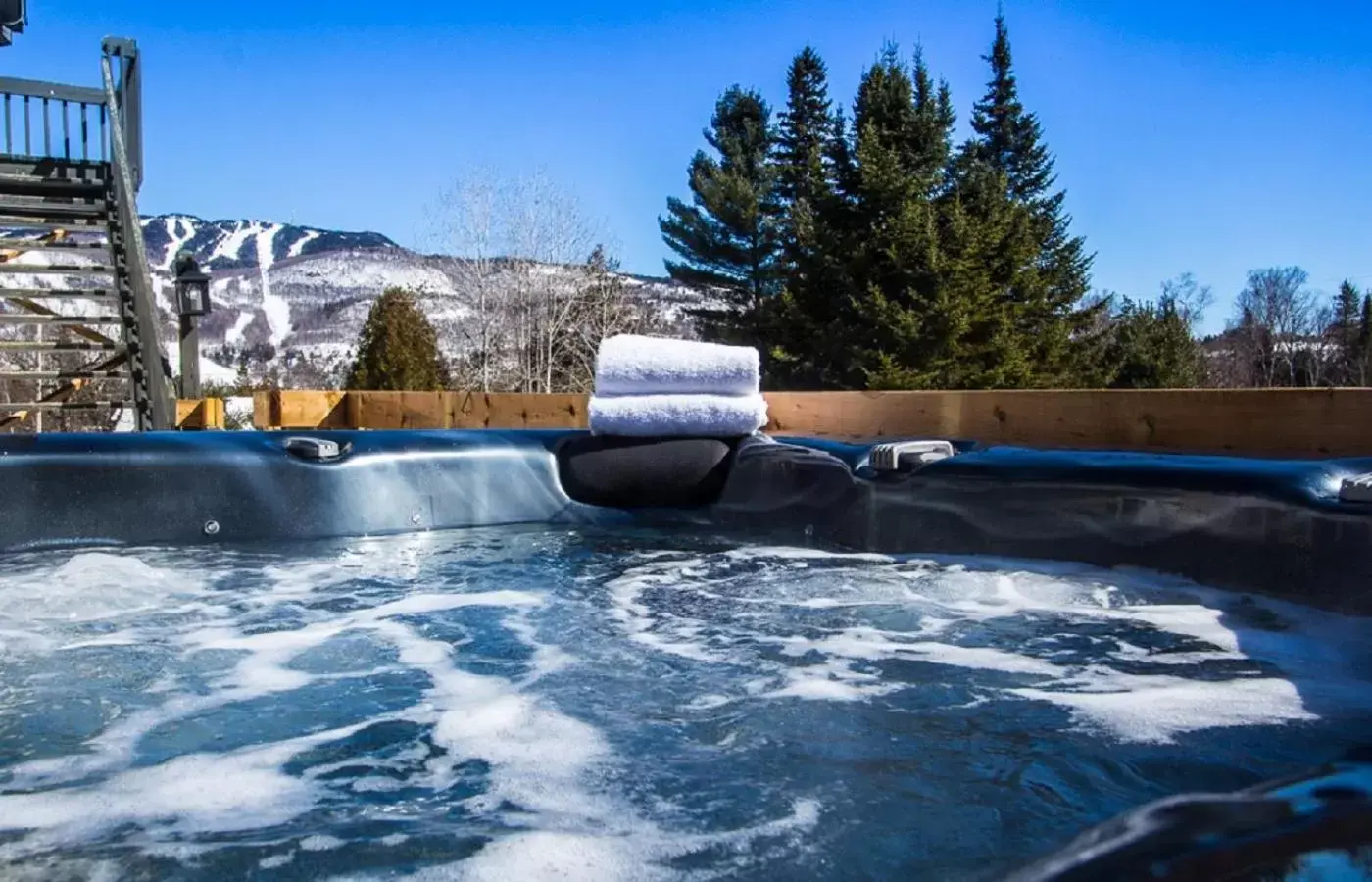 Activities, Swimming Pool in Auberge Sauvignon