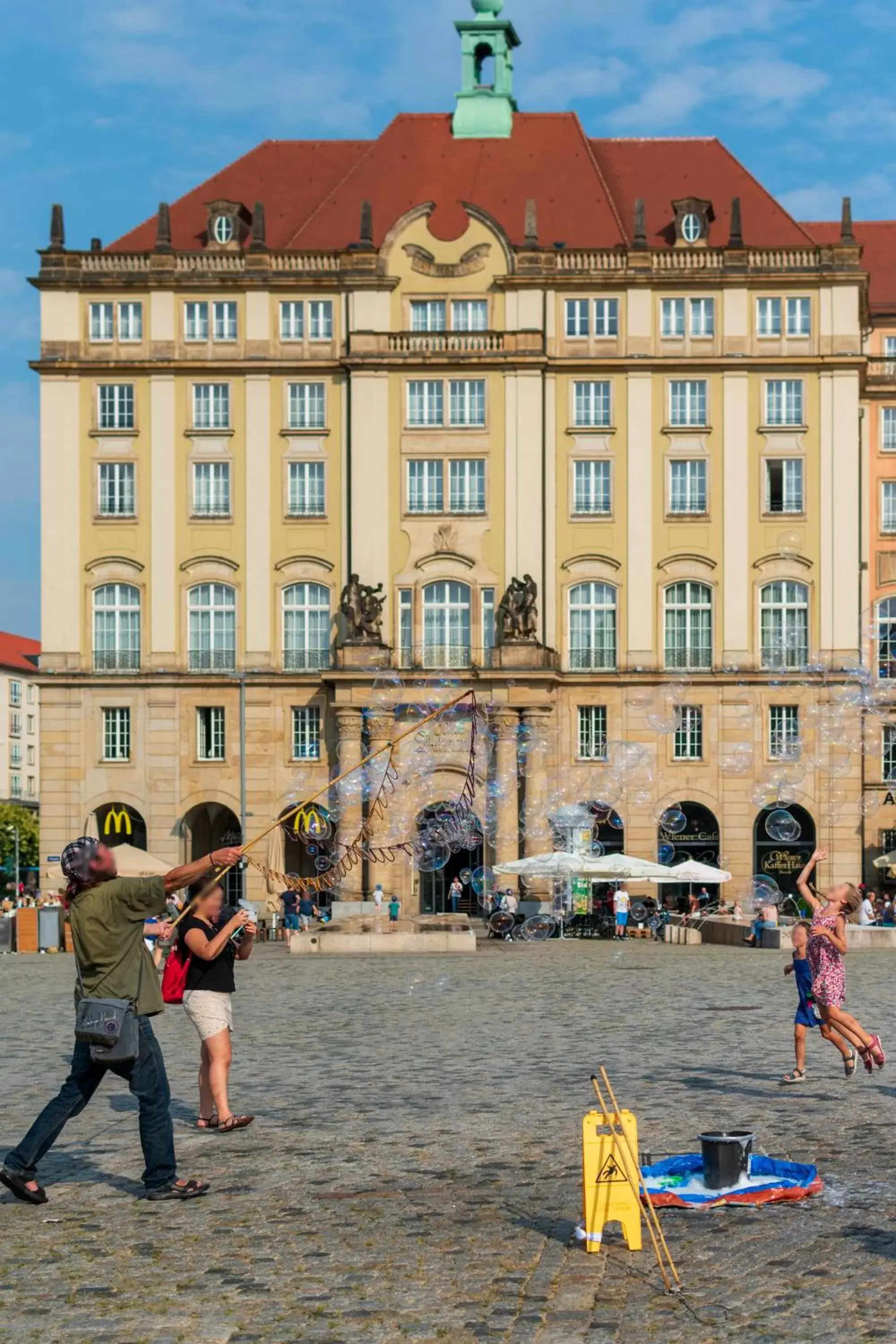 Facade/entrance, Property Building in Star G Hotel Premium Dresden Altmarkt